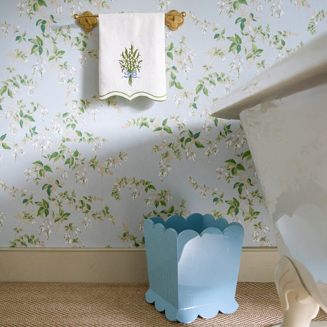 Duck-egg Scalloped Lacquer Waste Paper Bin