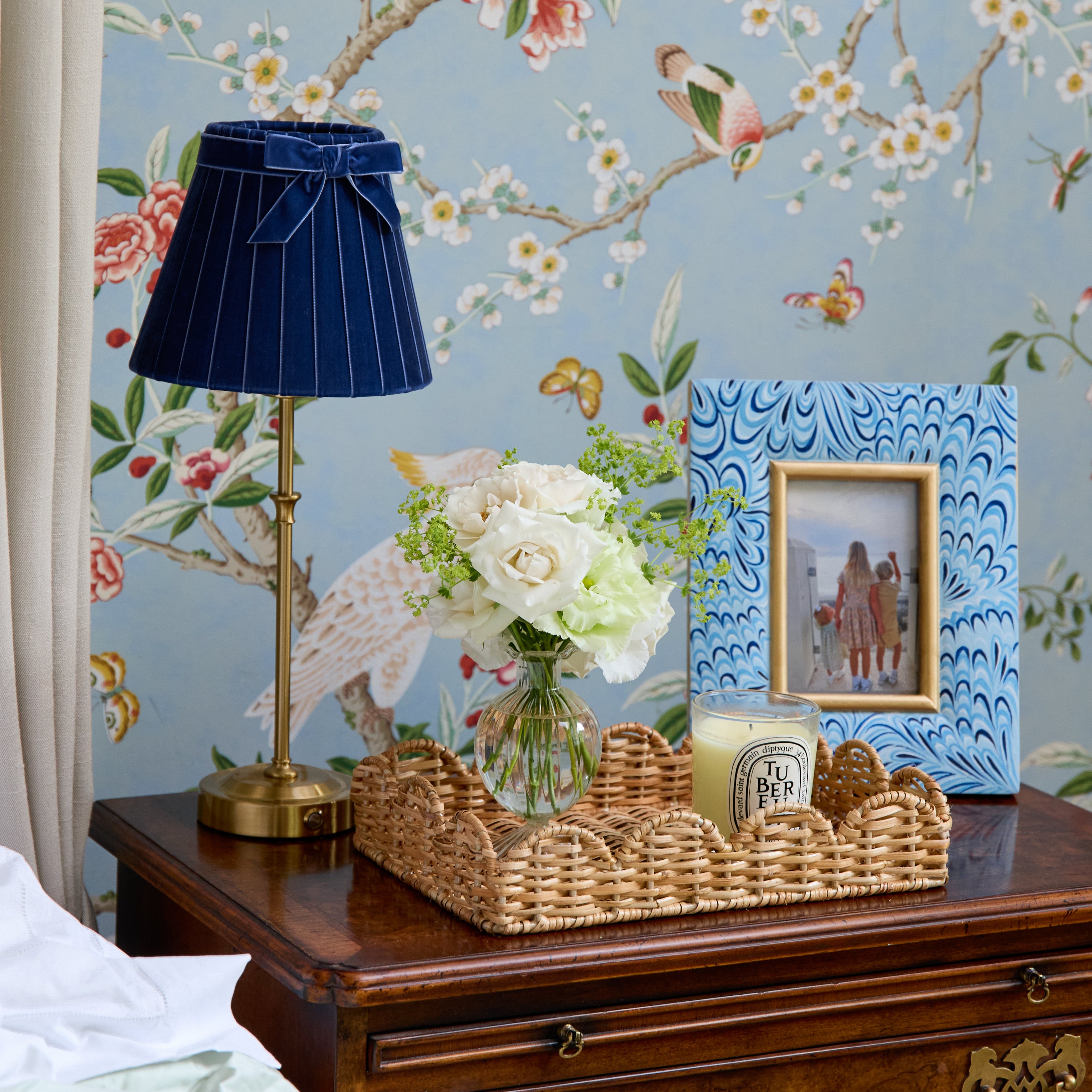 Dark Blue Velvet Bow Lampshade (18cm)