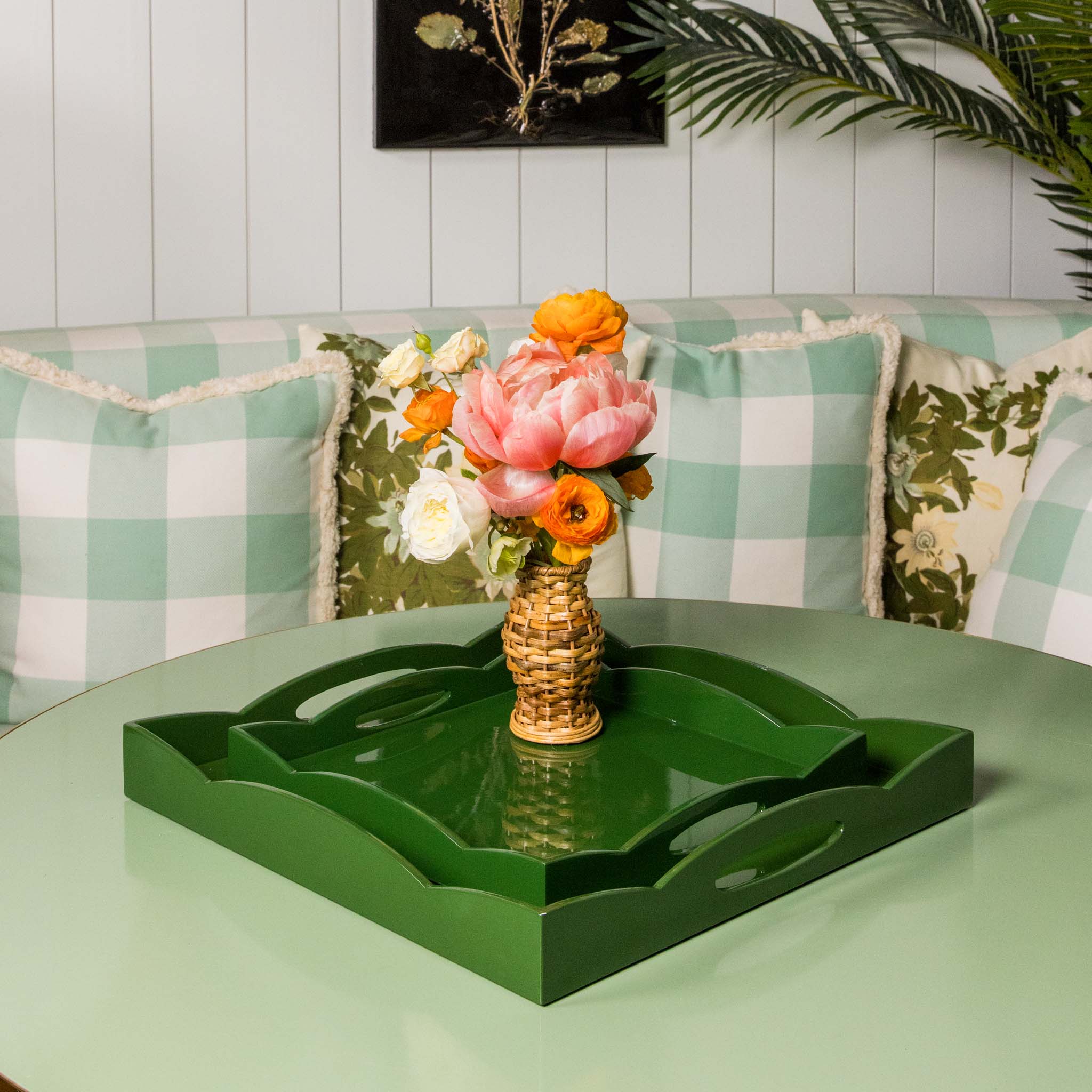 Olive Small Wave Lacquer Tray