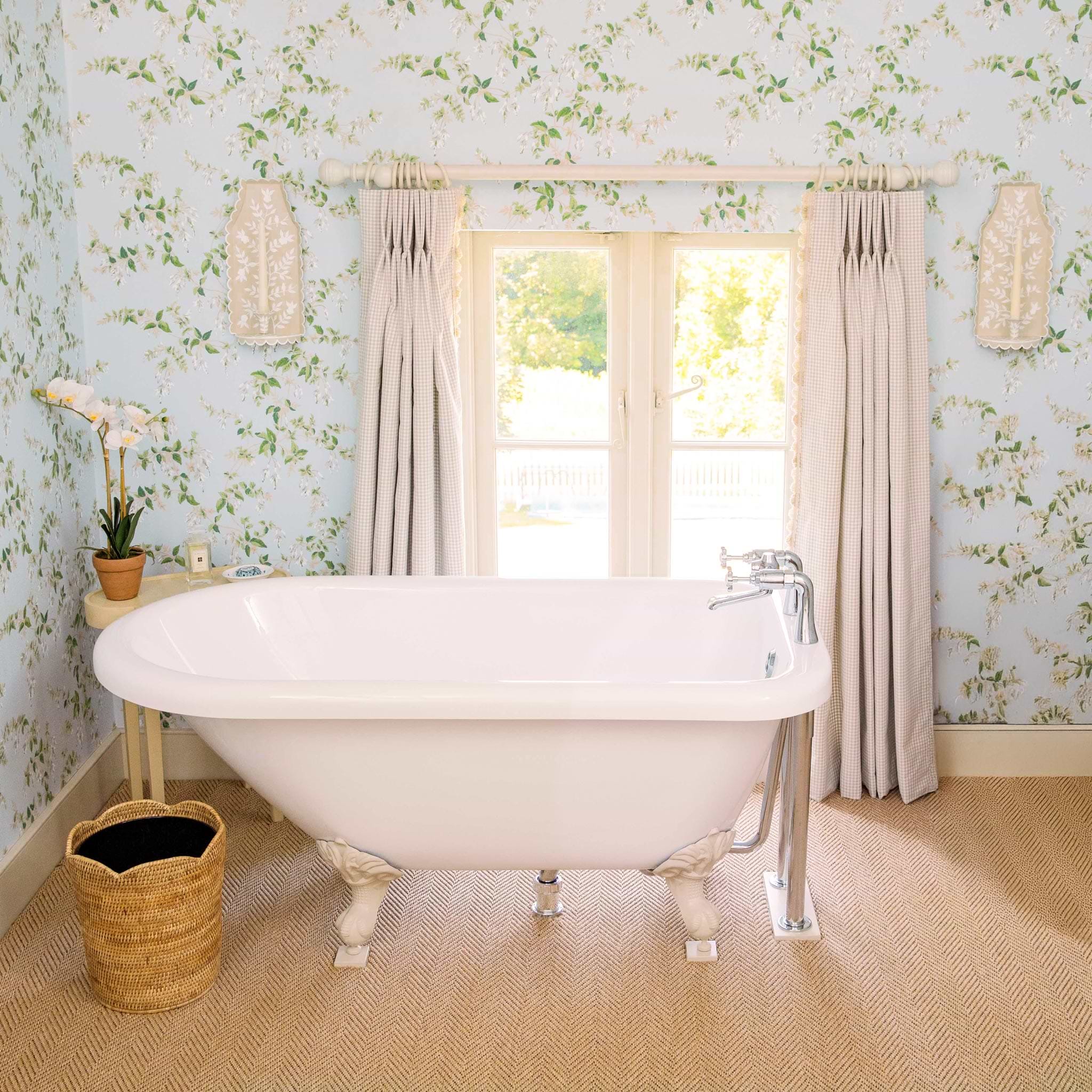 Putty Chinoiserie Tole Candle Sconce