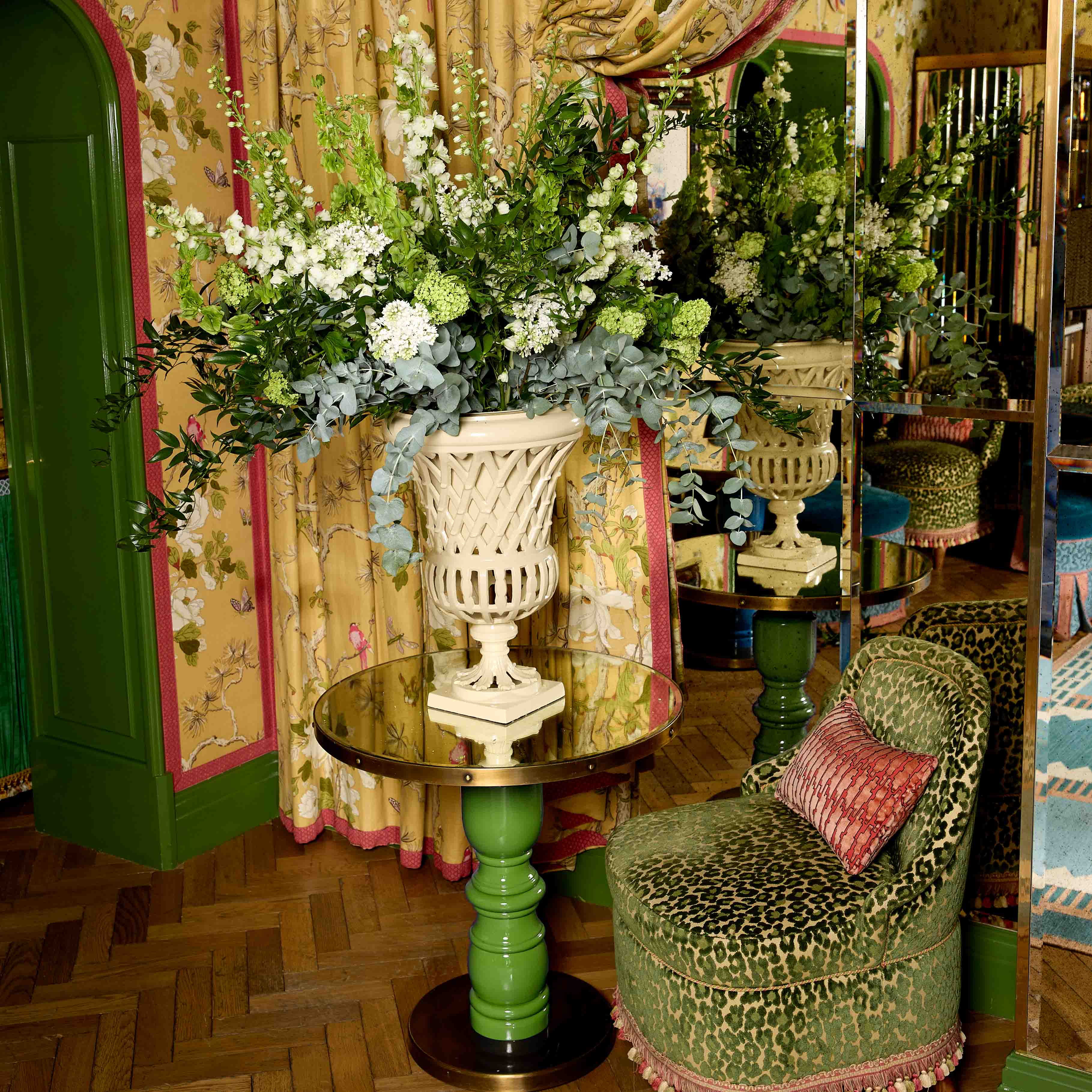 Adelaide Putty Lattice Urn