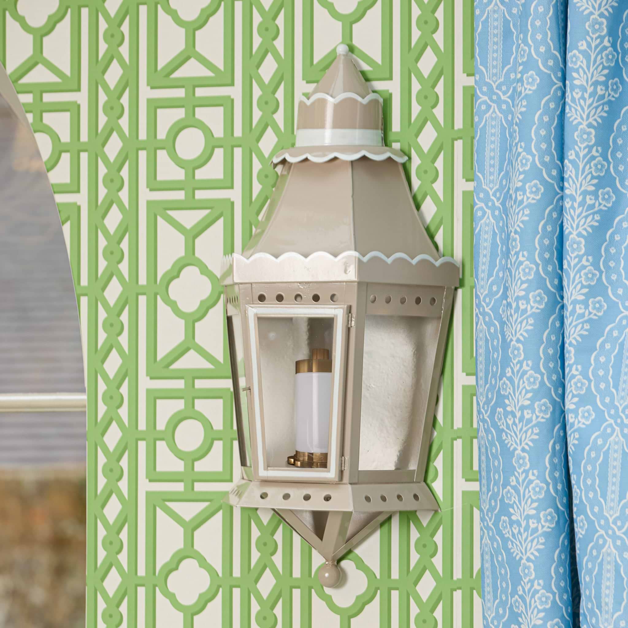 Putty Tole Lantern Rechargeable Wall Light
