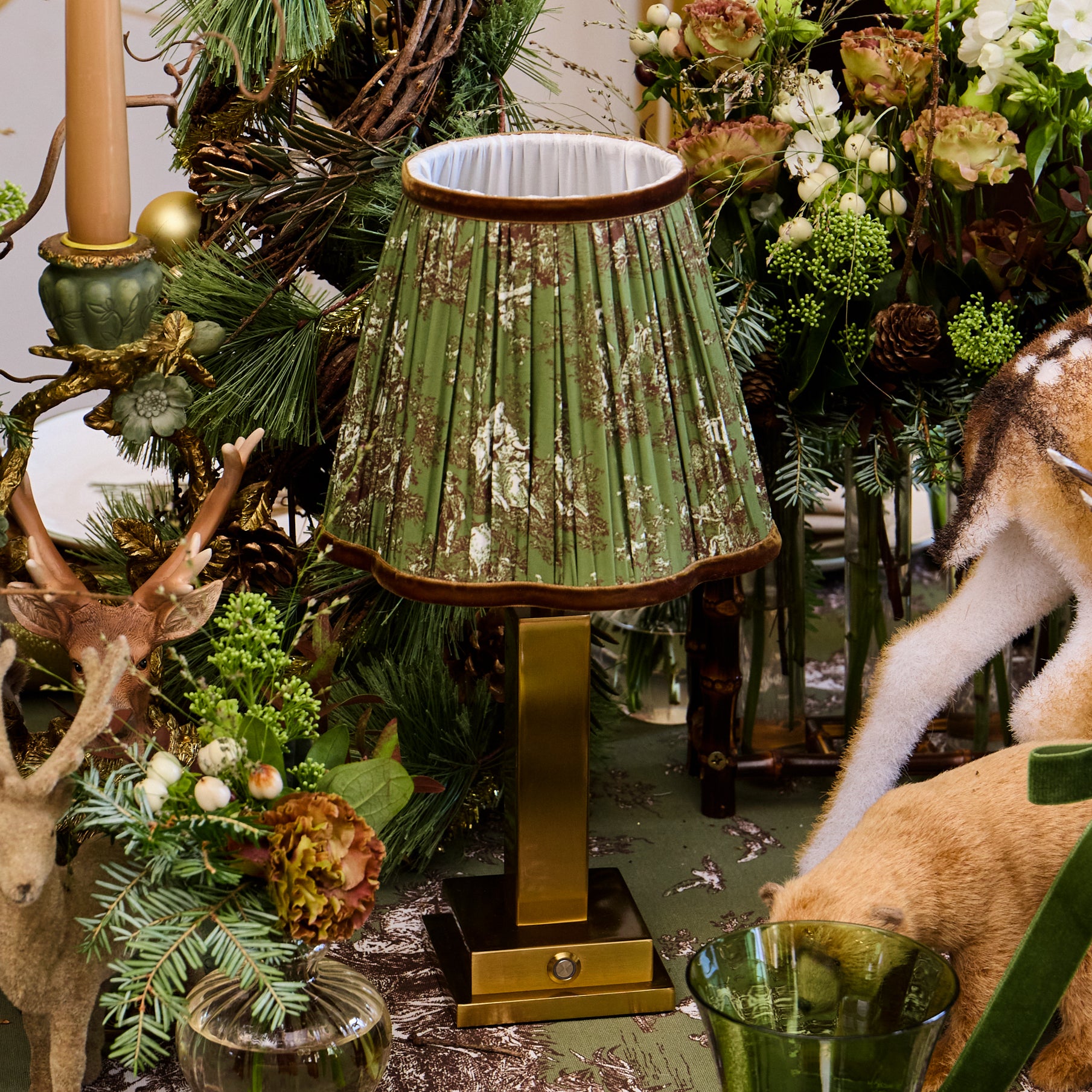 Olive & Chocolate Toile Lampshade (18cm)