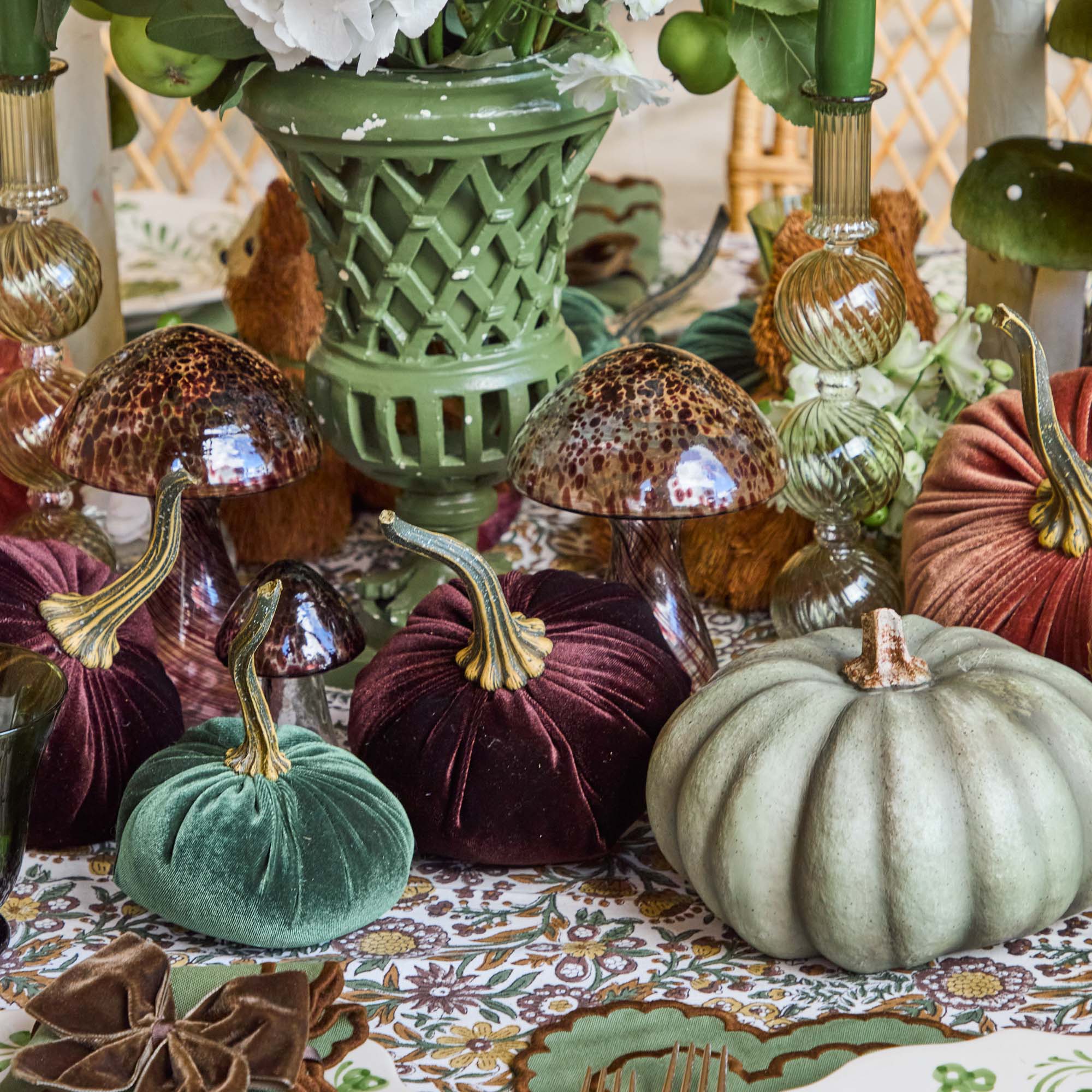 Green & Chocolate Velvet Pumpkin Family