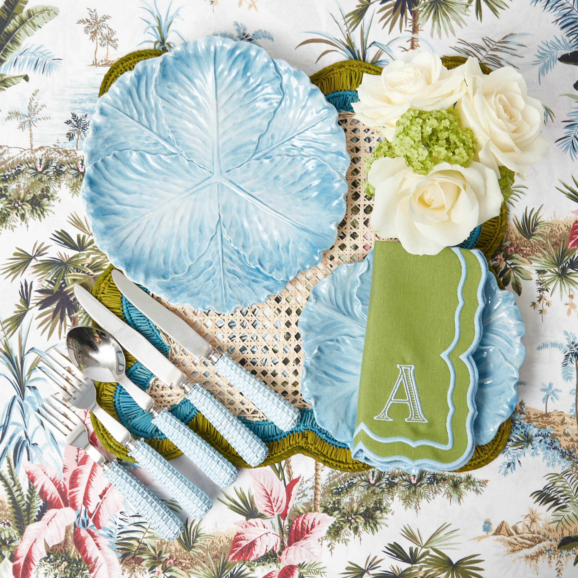 Blue Serena Cabbage Dinner Plate