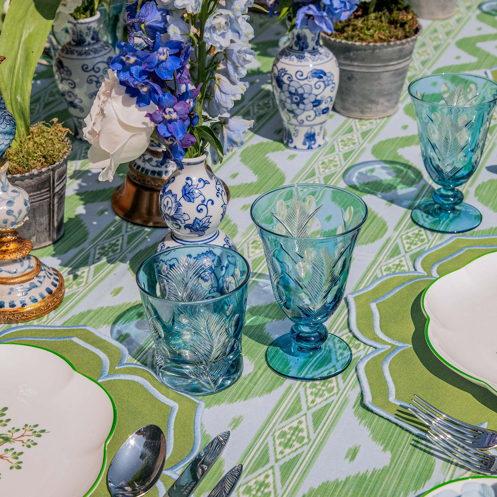 Blue Palm Glassware (Set of 8)