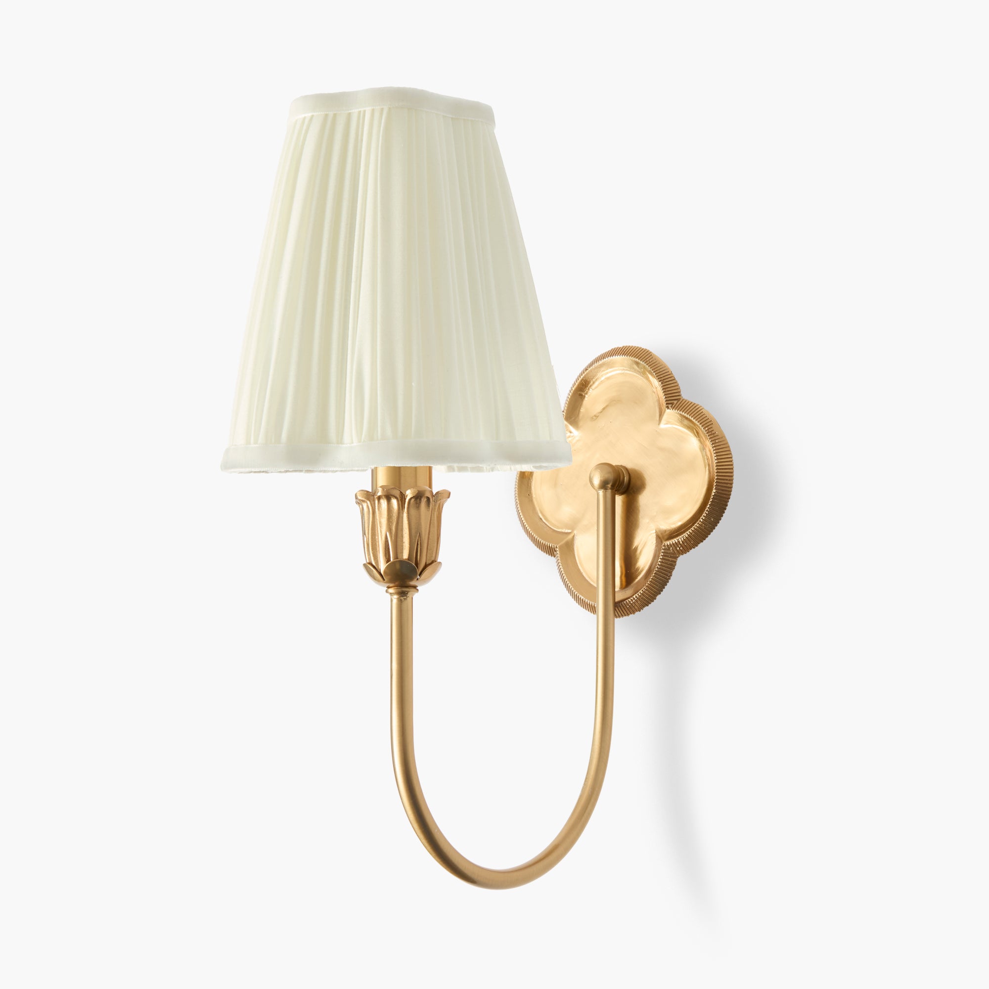 Quatrefoil Rechargeable Wall Light