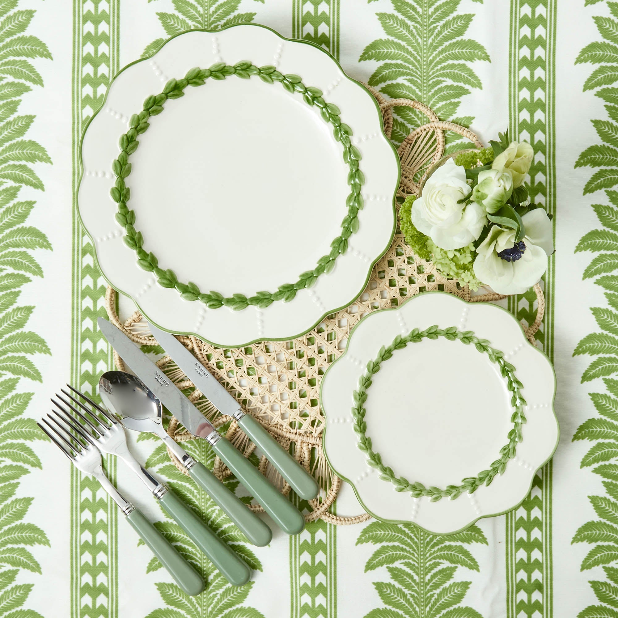 Green Laurel Dinner Plate