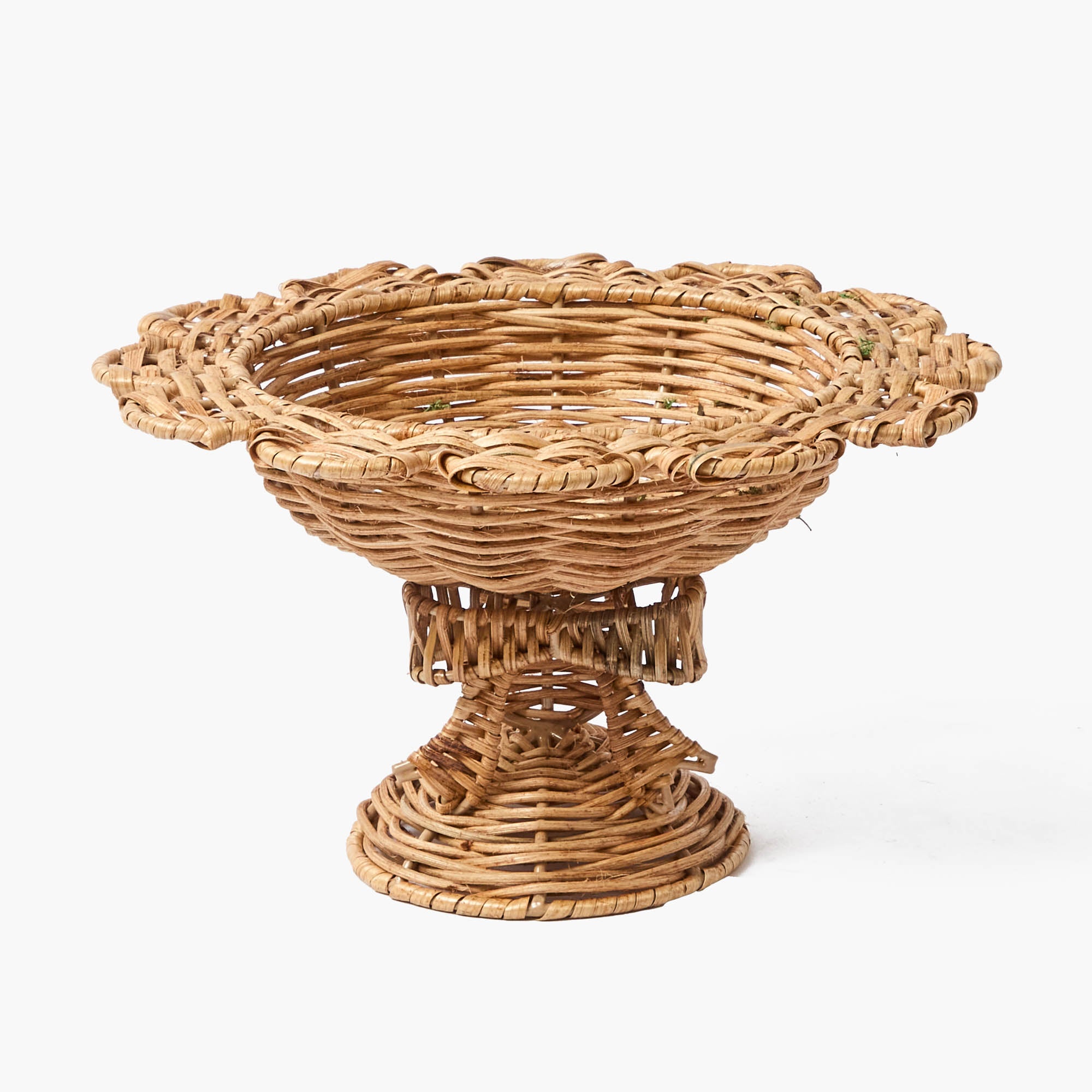 Small Luciana Bow Rattan Scalloped Bowl