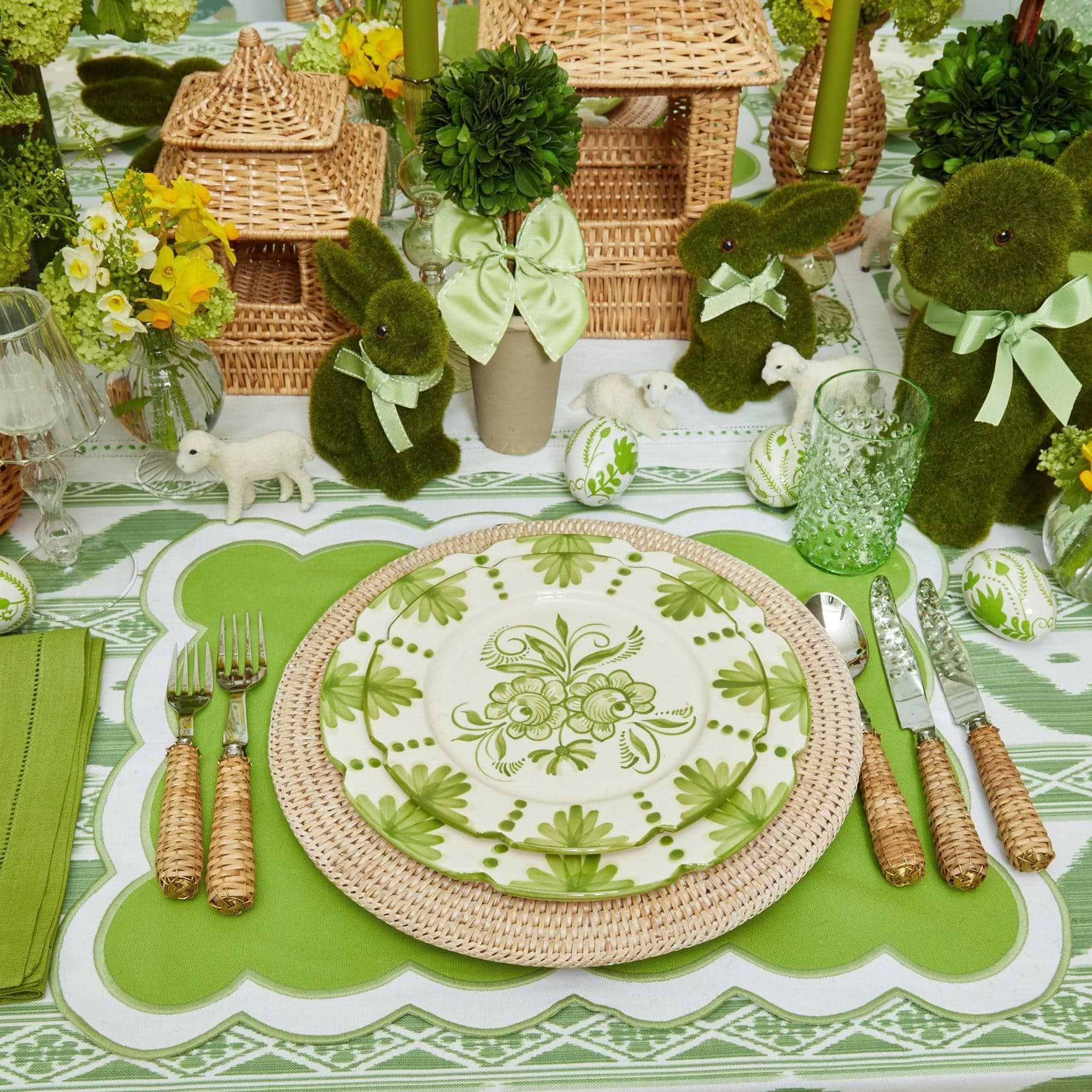 Seville Green Gardênia Starter Plates (Set of 4) - Mrs. Alice