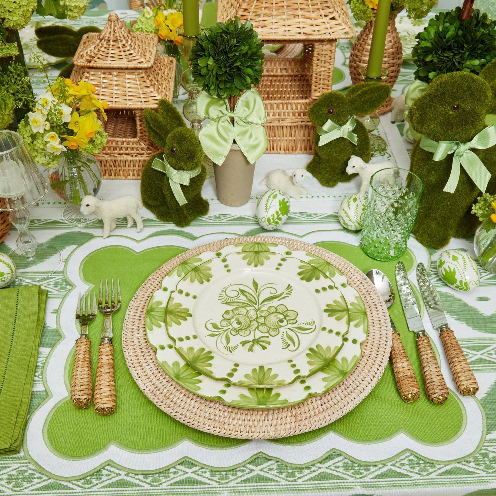 Seville Green Gardênia Starter Plates (Set of 4) - Mrs. Alice