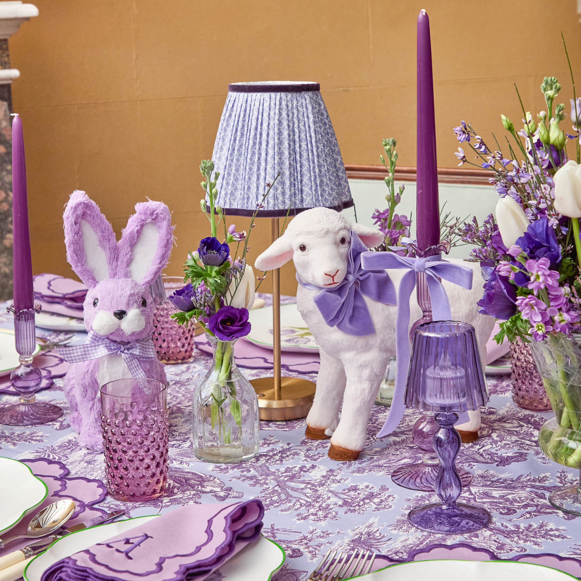 Lilac Lotus Lampshade (18cm)