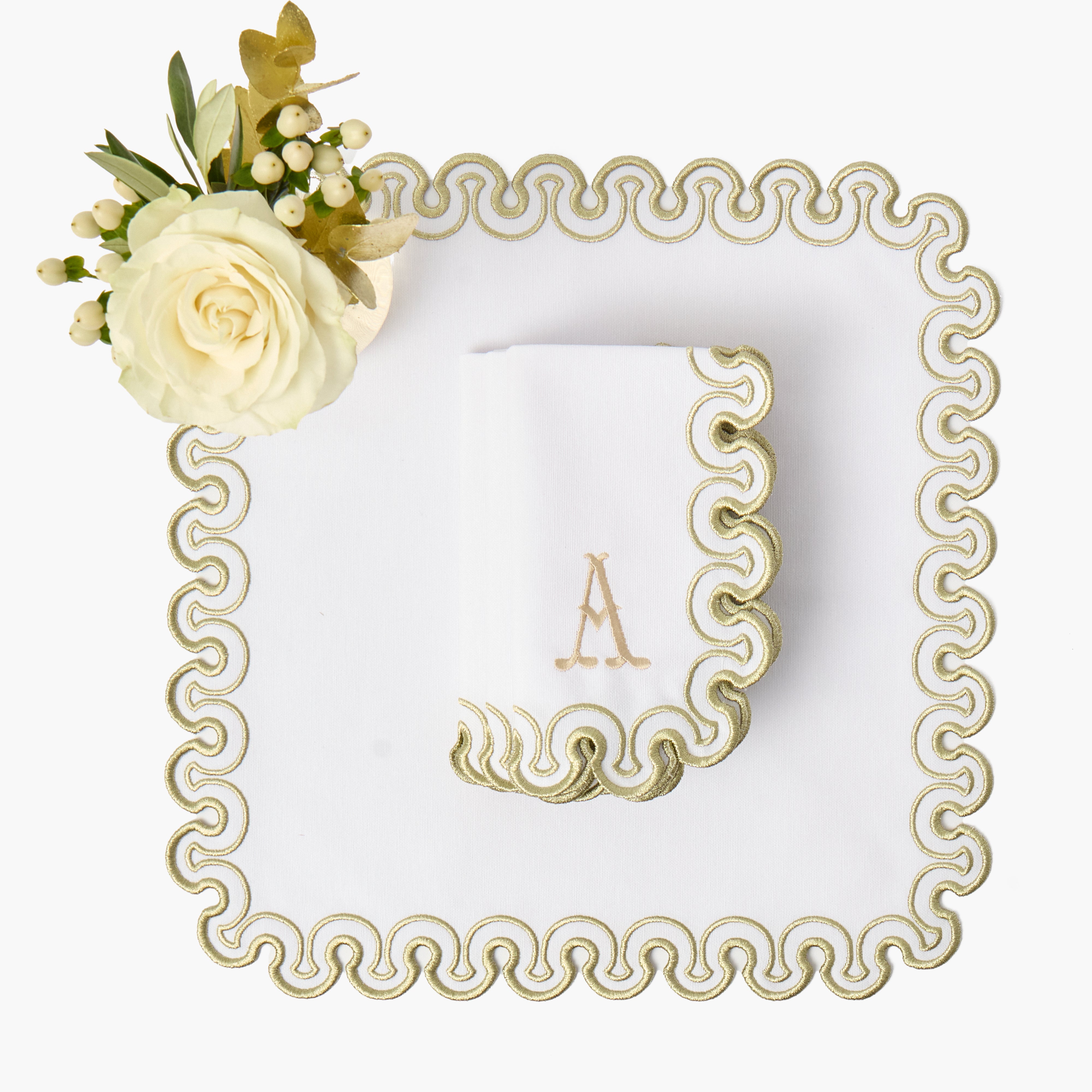 White & Gold Valentina Placemats & Napkins (Set of 8)