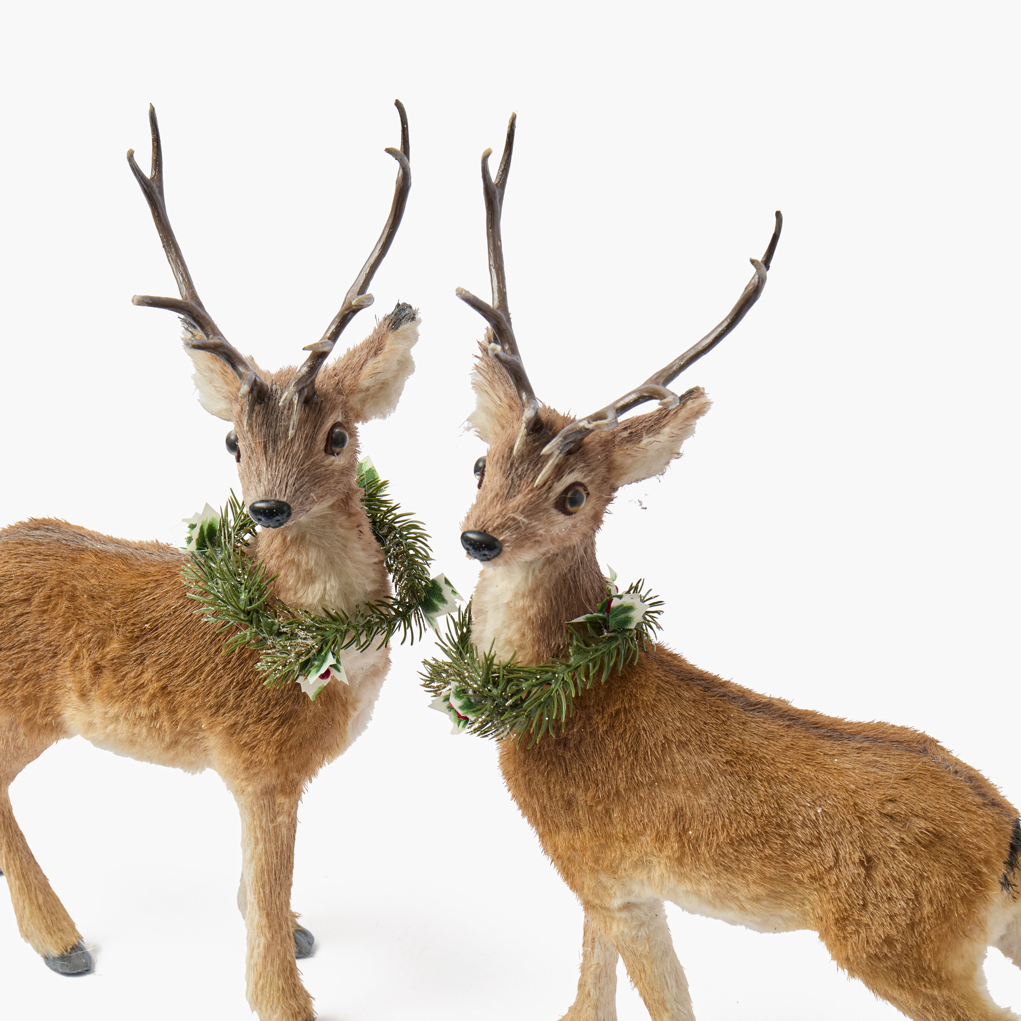 Reindeer with Wreath (Pair) - 39cm