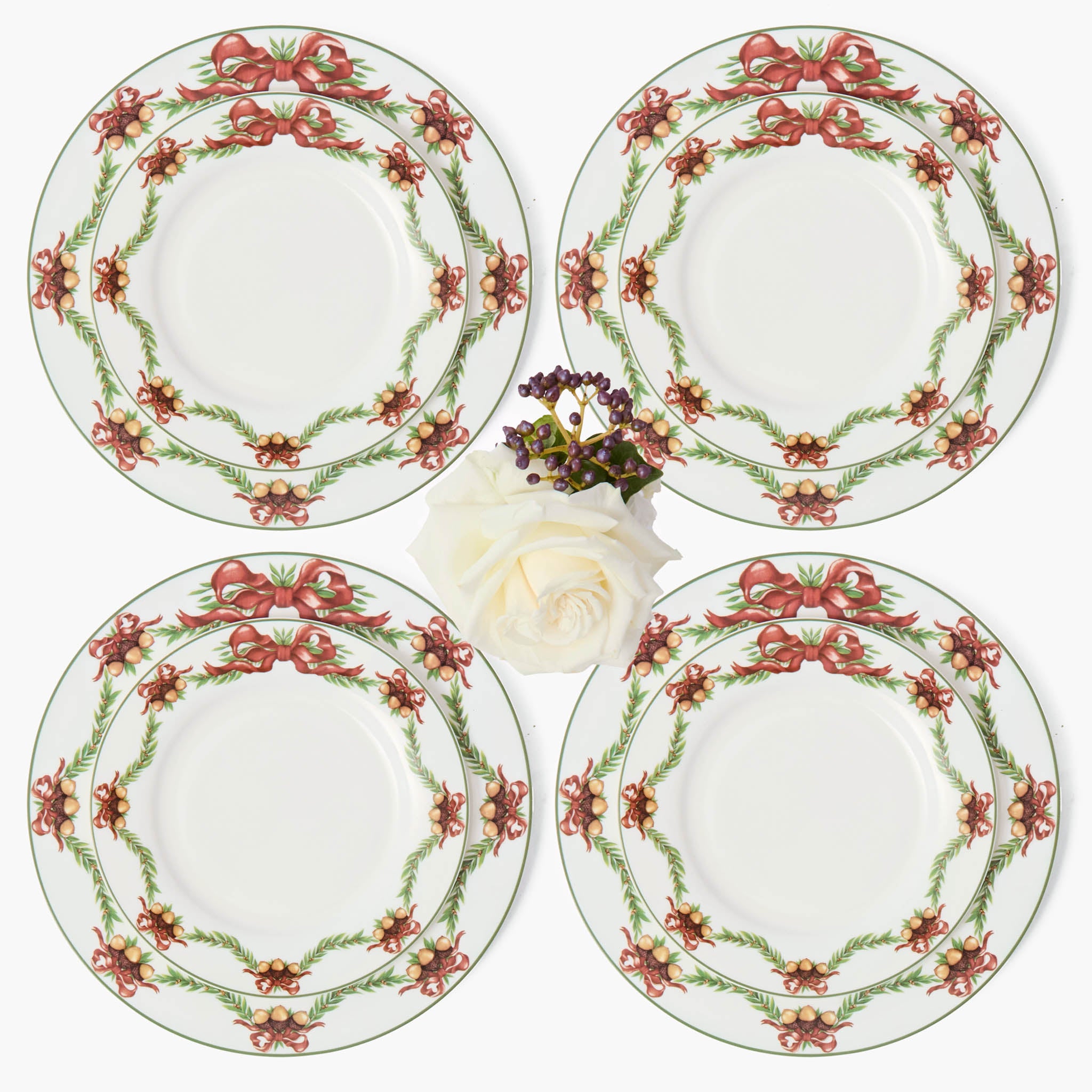 Acorn Garland Dinner & Starter Plates (Set of 8)