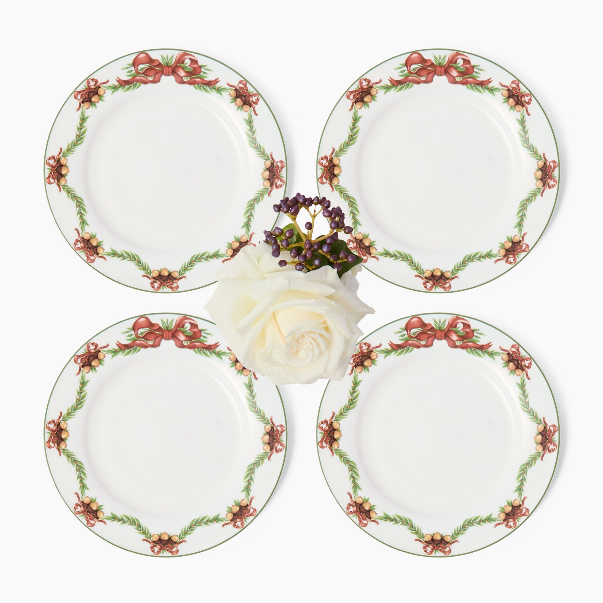 Acorn Garland Starter Plate (Set of 4)