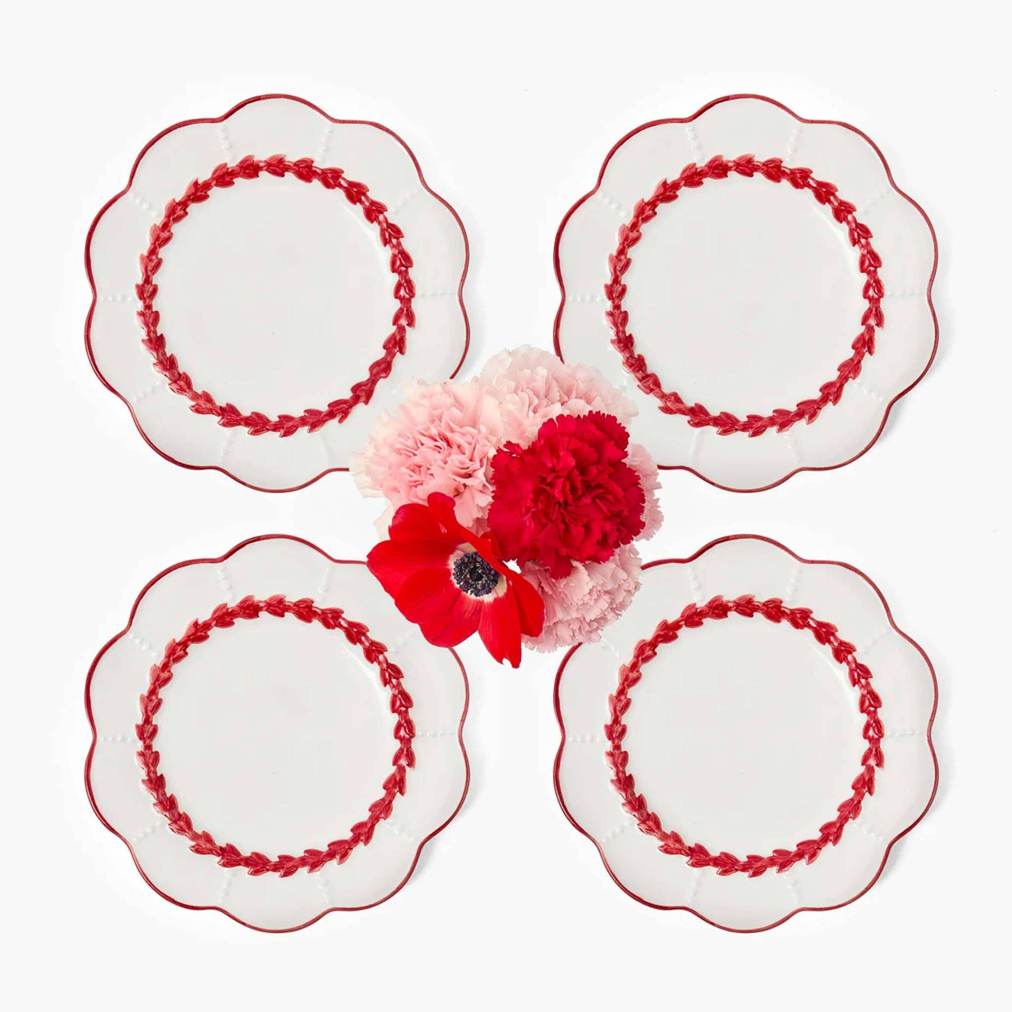 Red Laurel Starter Plates (Set of 4)