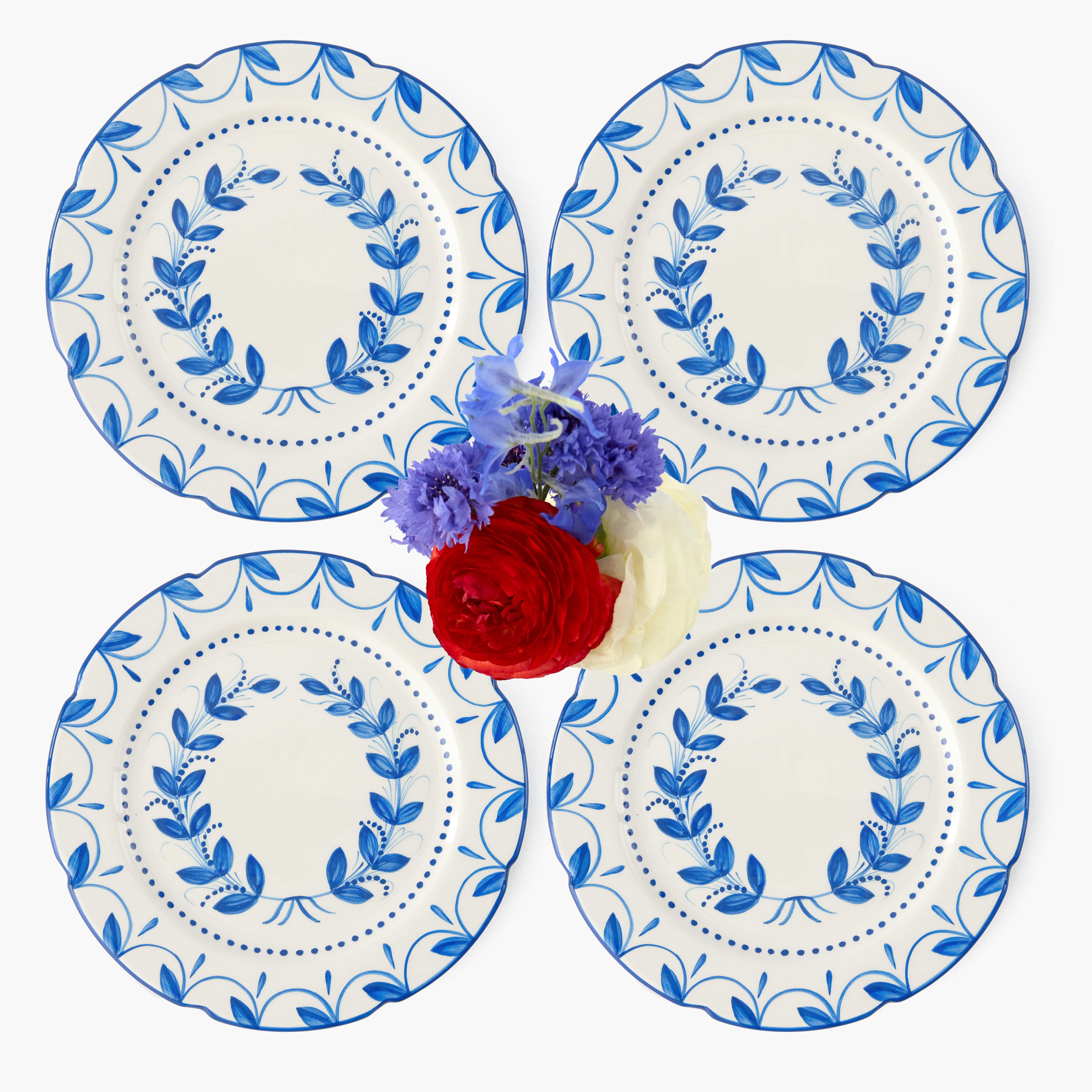 Elizabeth Blue Garland Dinner Plates (Set of 4)