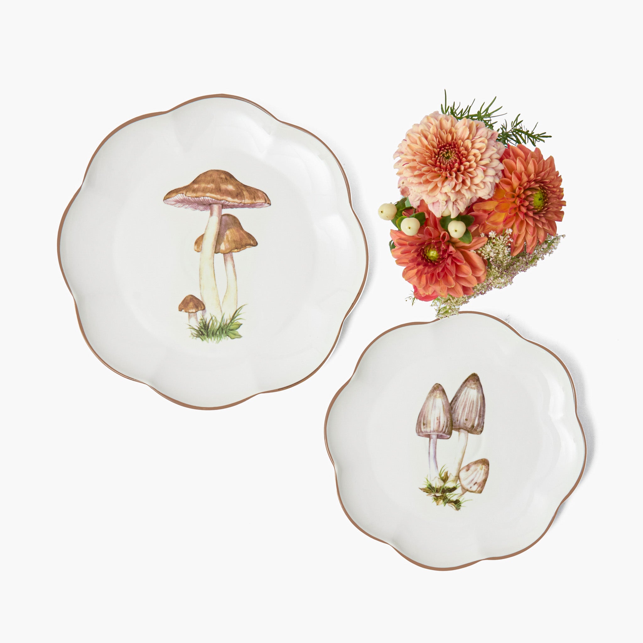 Scalloped Mushroom Starter Plate (Grey)