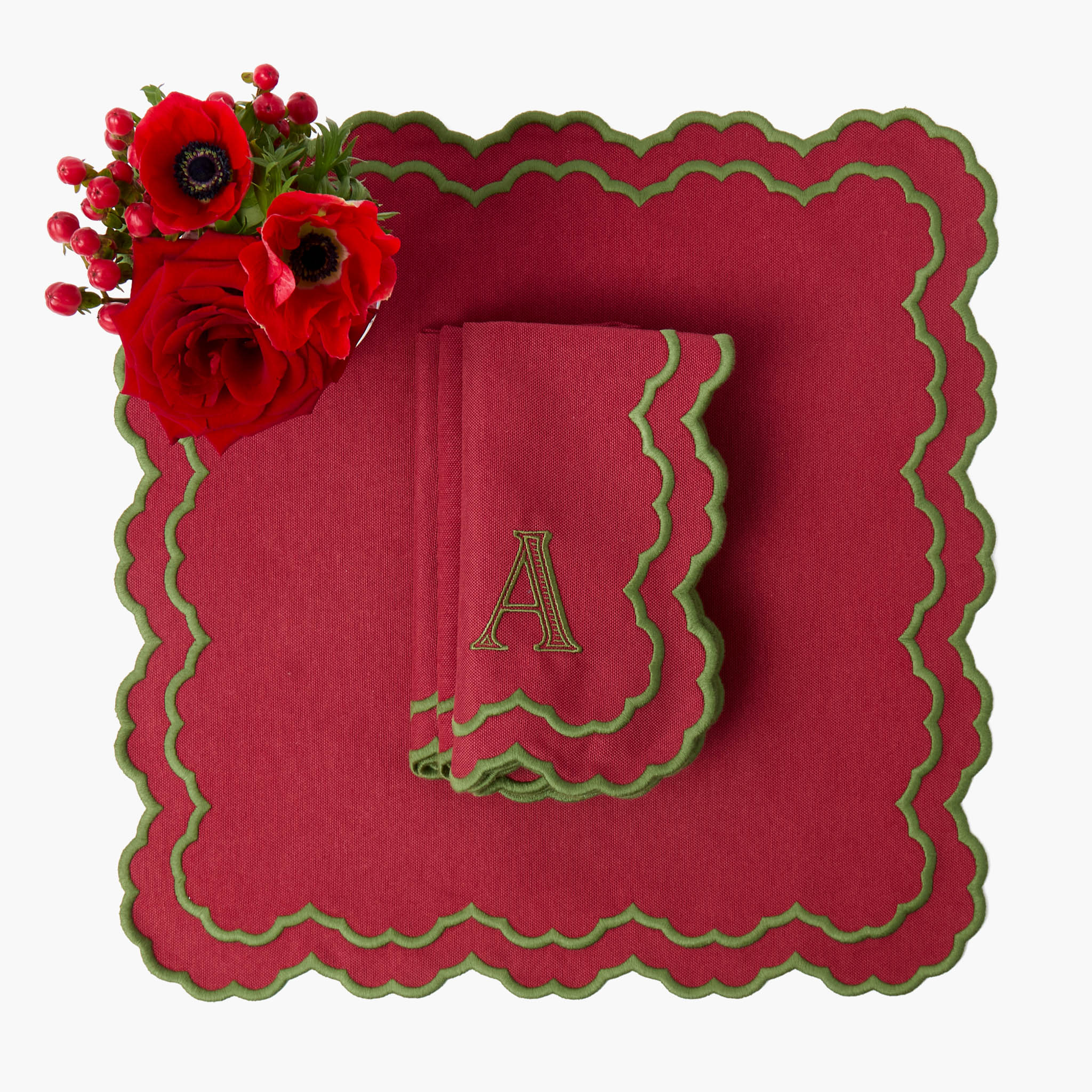 Red & Green Lily Napkins (Set of 4)