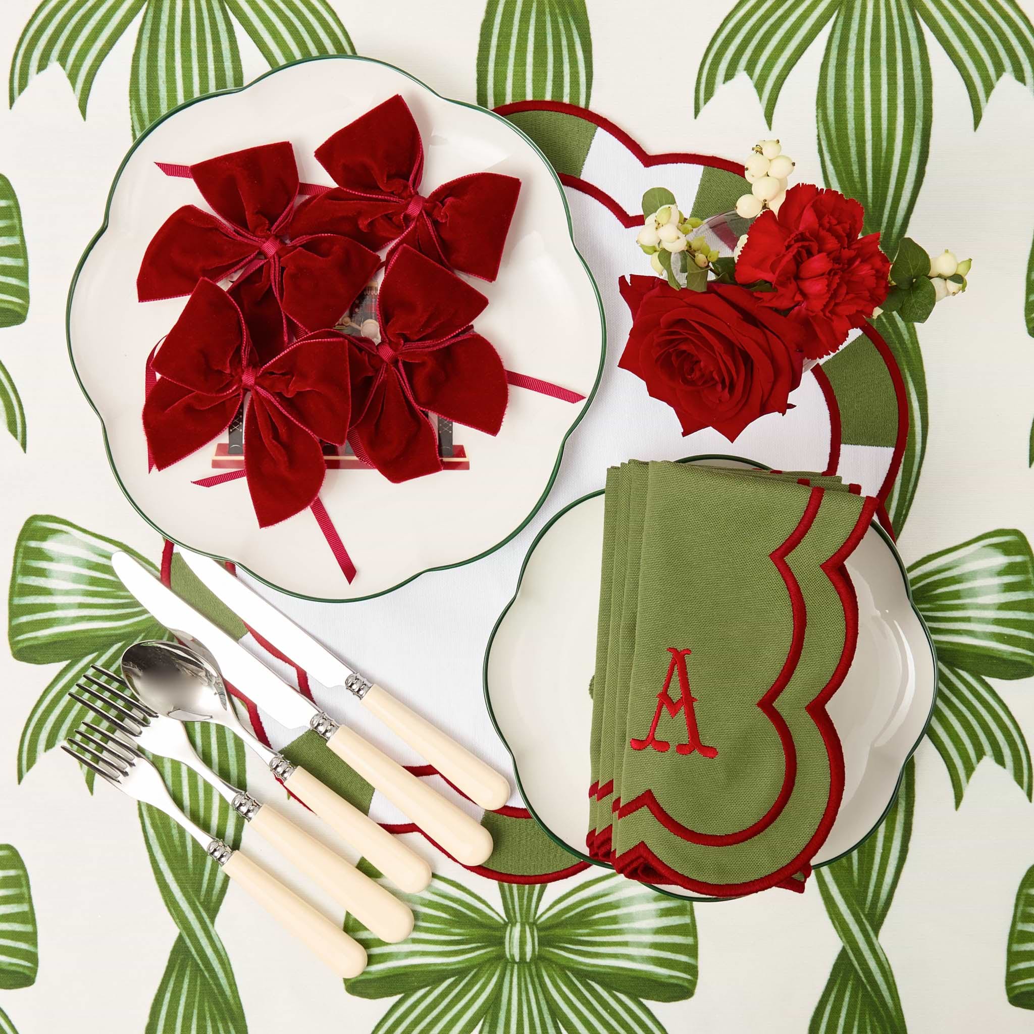 Candycane Green & Red Placemats & Napkins (Set of 4)