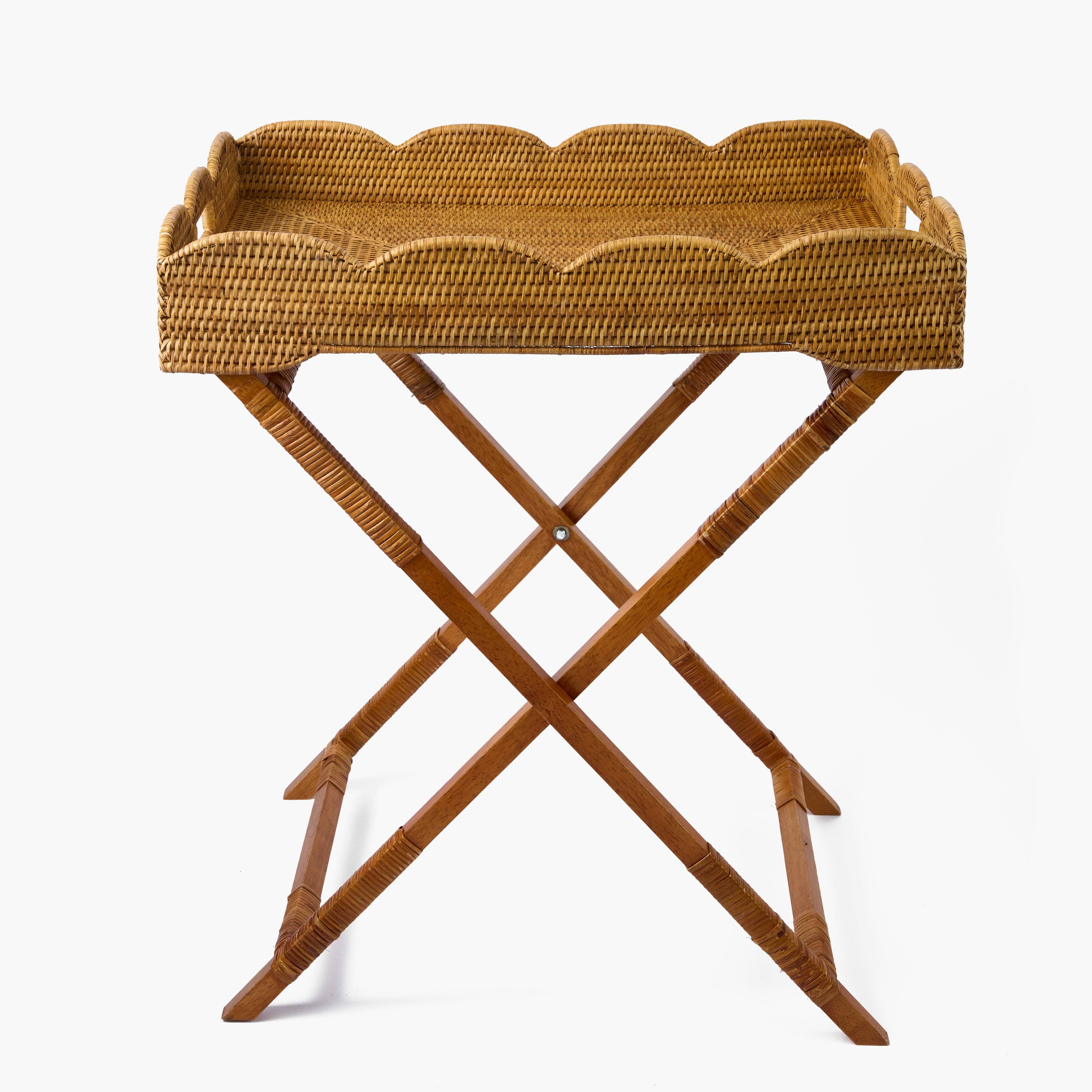 Natural Rattan Butlers Tray