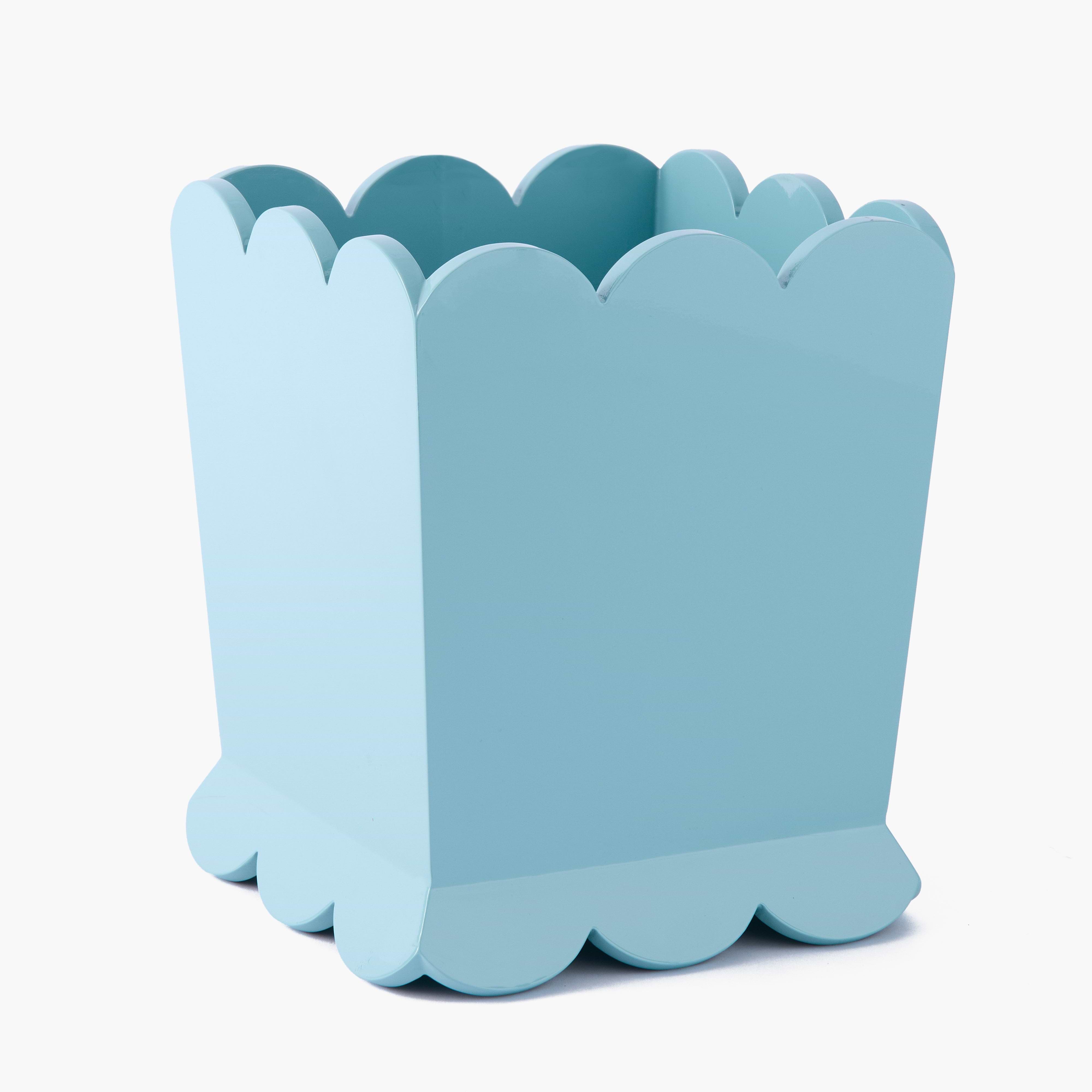 Duck-egg Scalloped Lacquer Waste Paper Bin