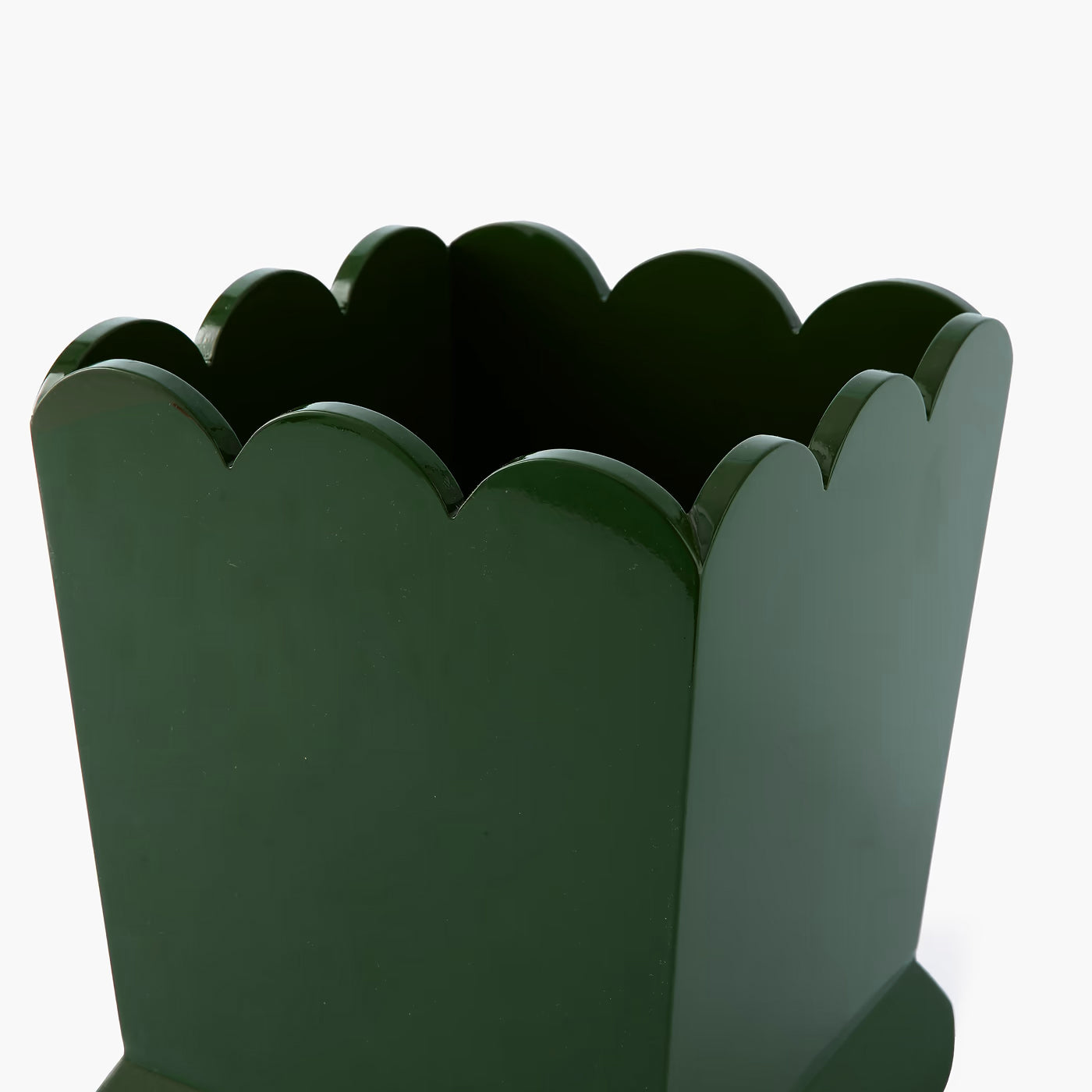 Olive Green Scalloped Lacquer Waste Paper Bin