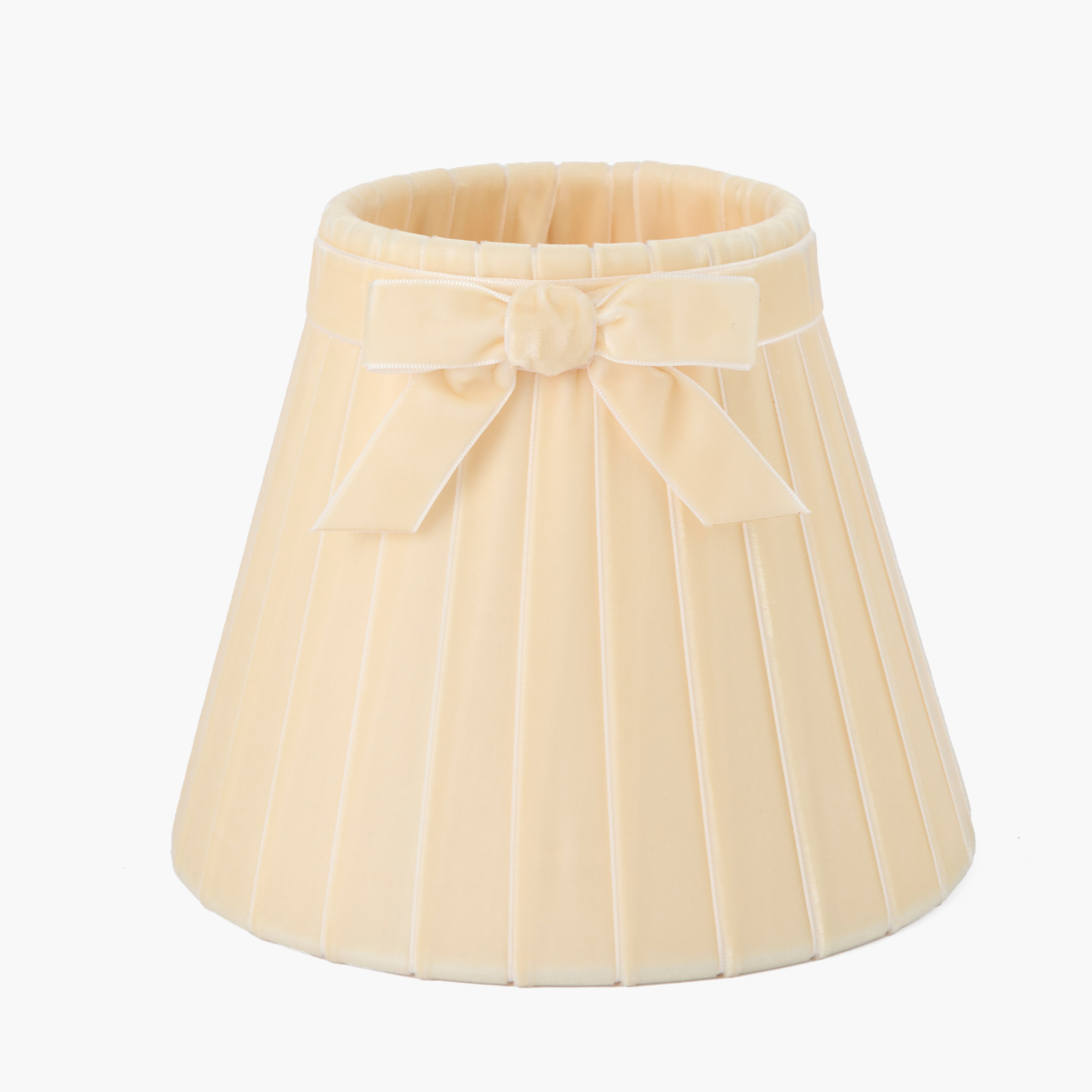 Cream Velvet Bow Lampshade (18cm)