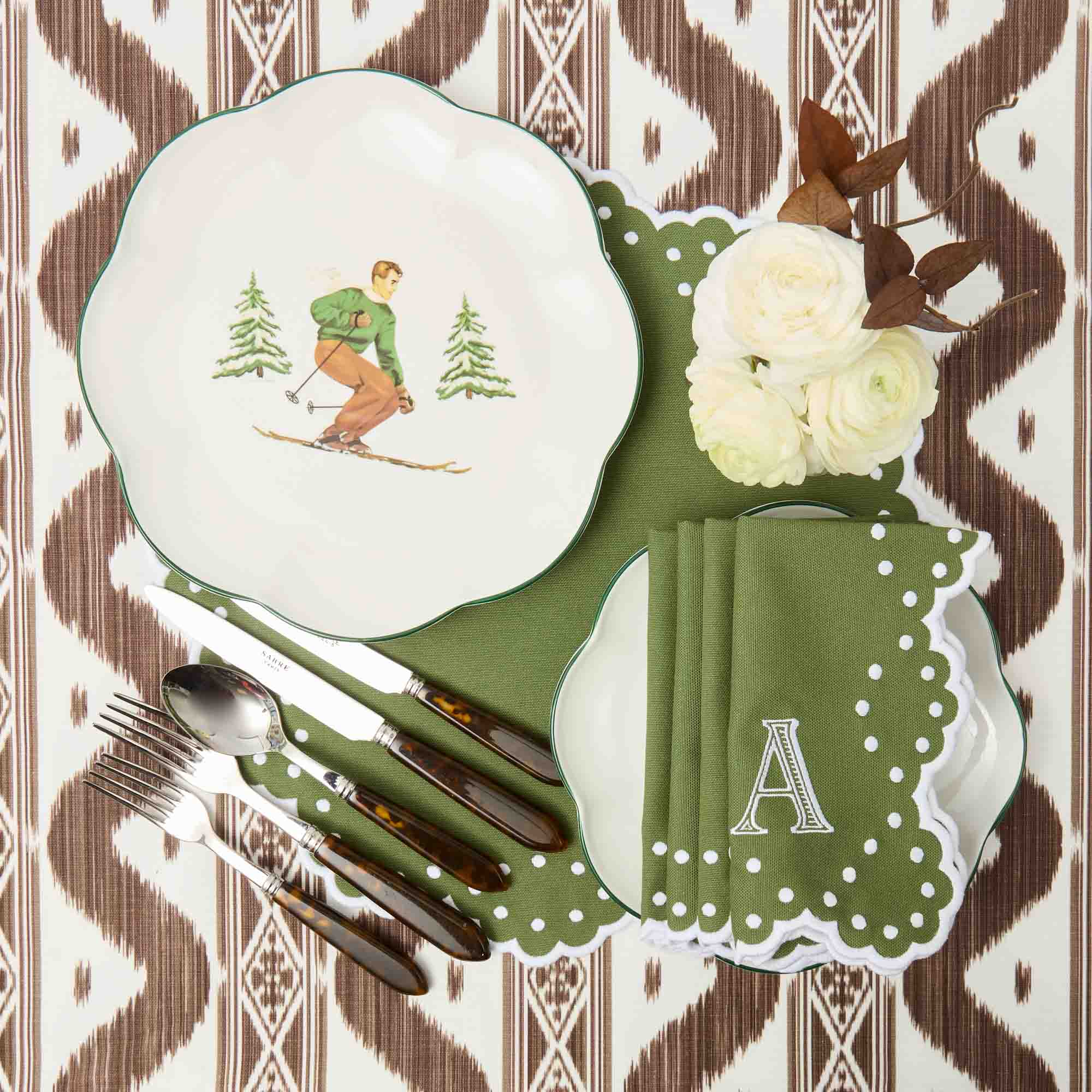 Heidi & Hans Skier Dinner Plate (Set of 4)