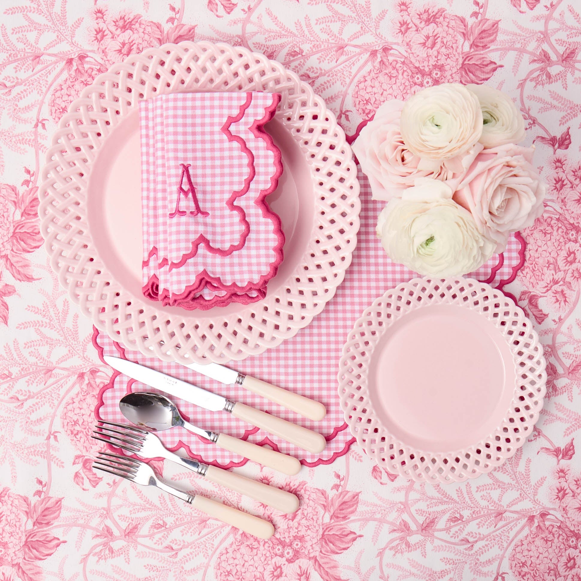 Pink Basketweave Starter Plates (Set of 4)