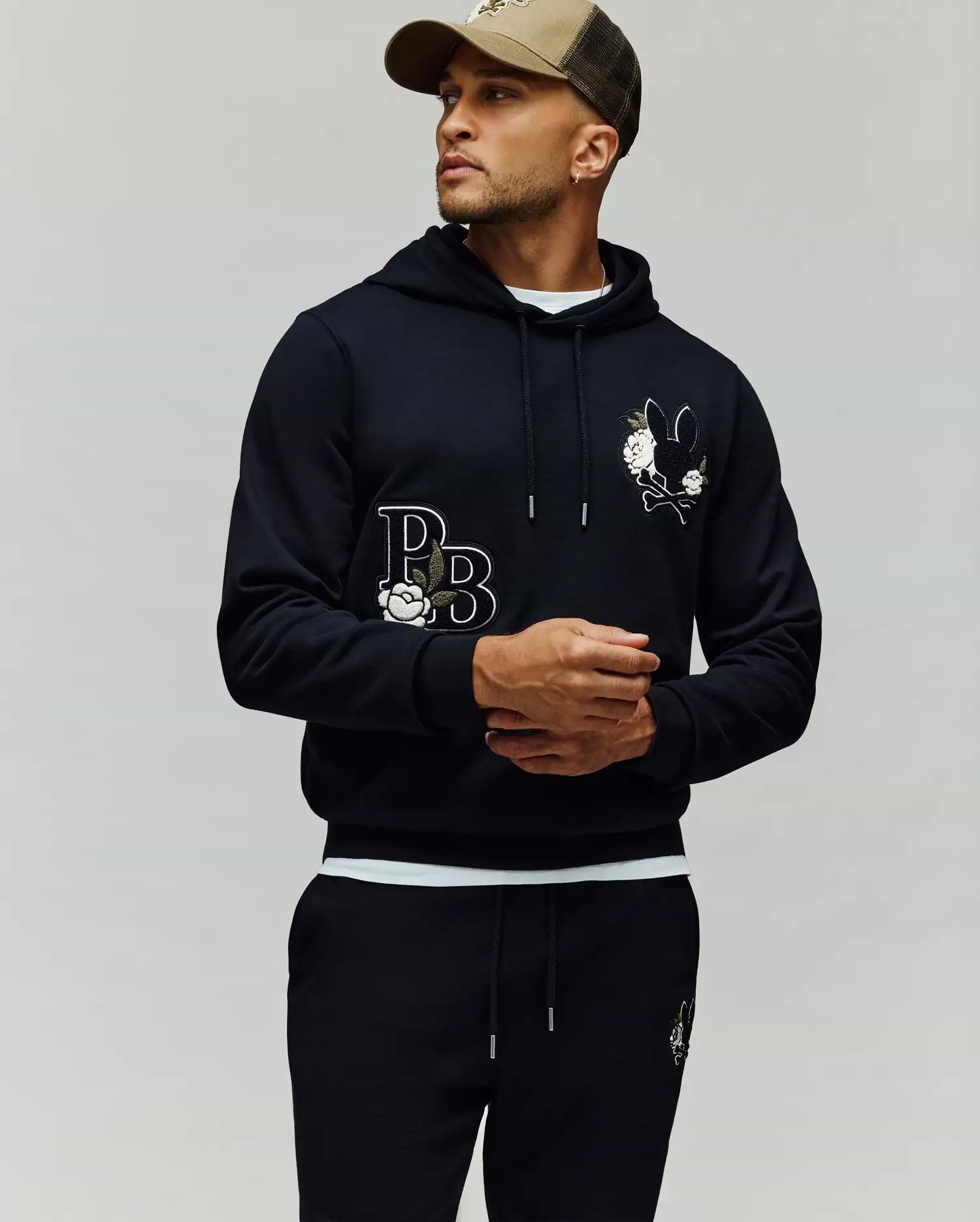 Men's Auguste Hoodie in Black | Psycho Bunny