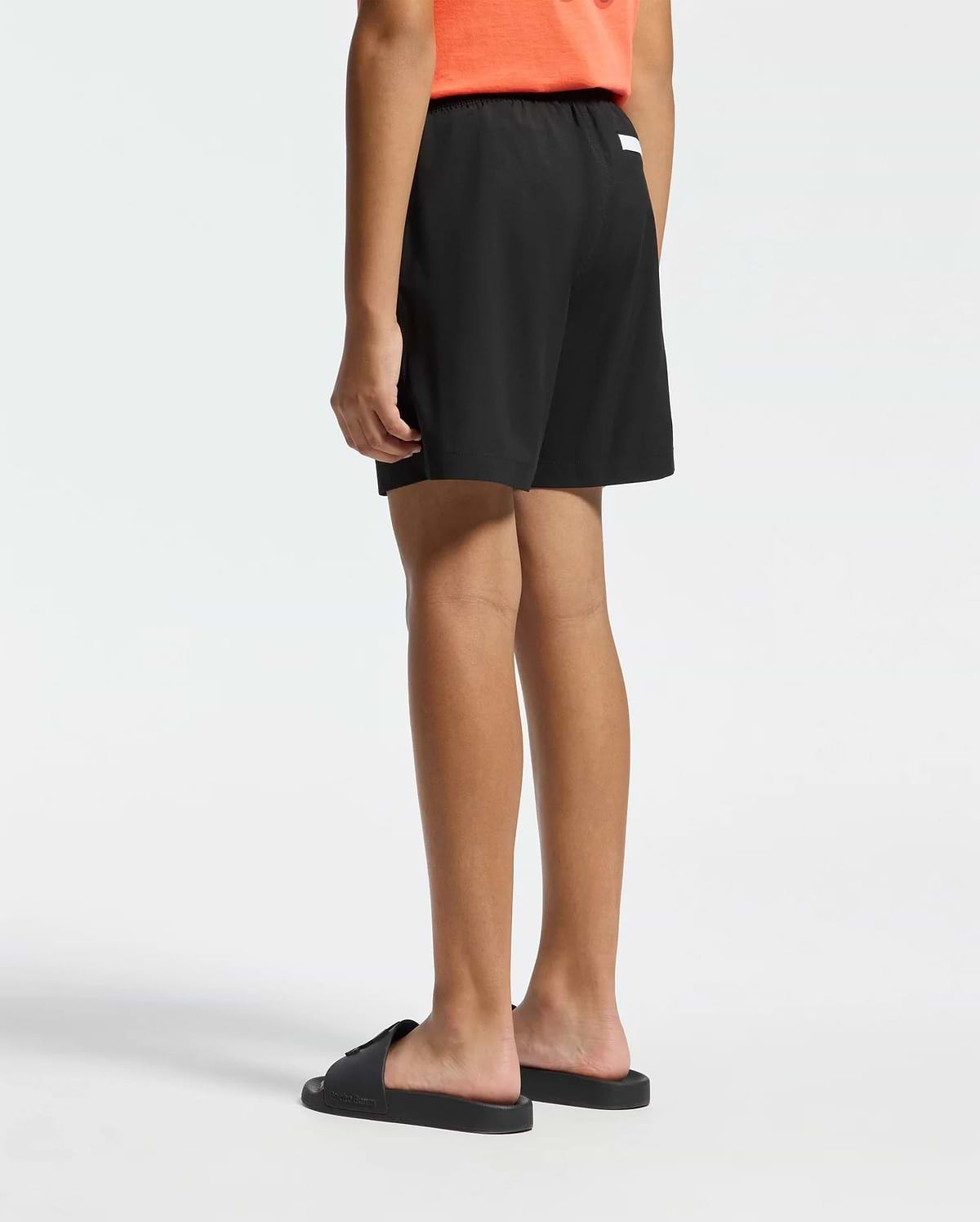 Kids | Black swim shorts with hydrochromic technology