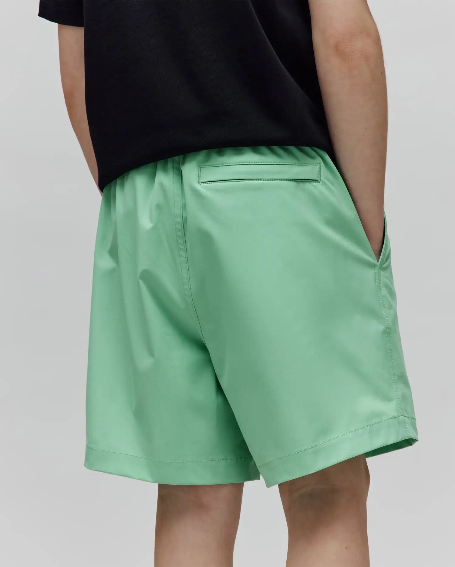 Kids Samos Hydrochromic Printed Swim Trunk, light green, relaxed fit with elastic waistband, side pockets, and a back welt pocket, made from smooth quick-dry fabric.