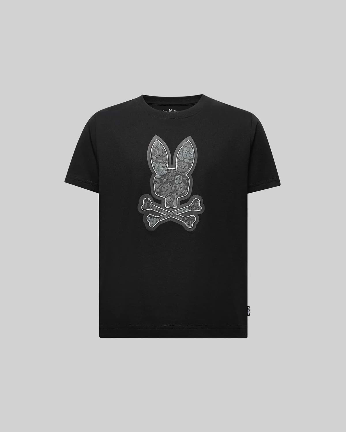 The Psycho Bunny KIDS ROWEN BUNNY GRAPHIC TEE (KT0200058) features a bold bunny head above crossed bones on light gray Pima cotton, crafted in Peru. (5)