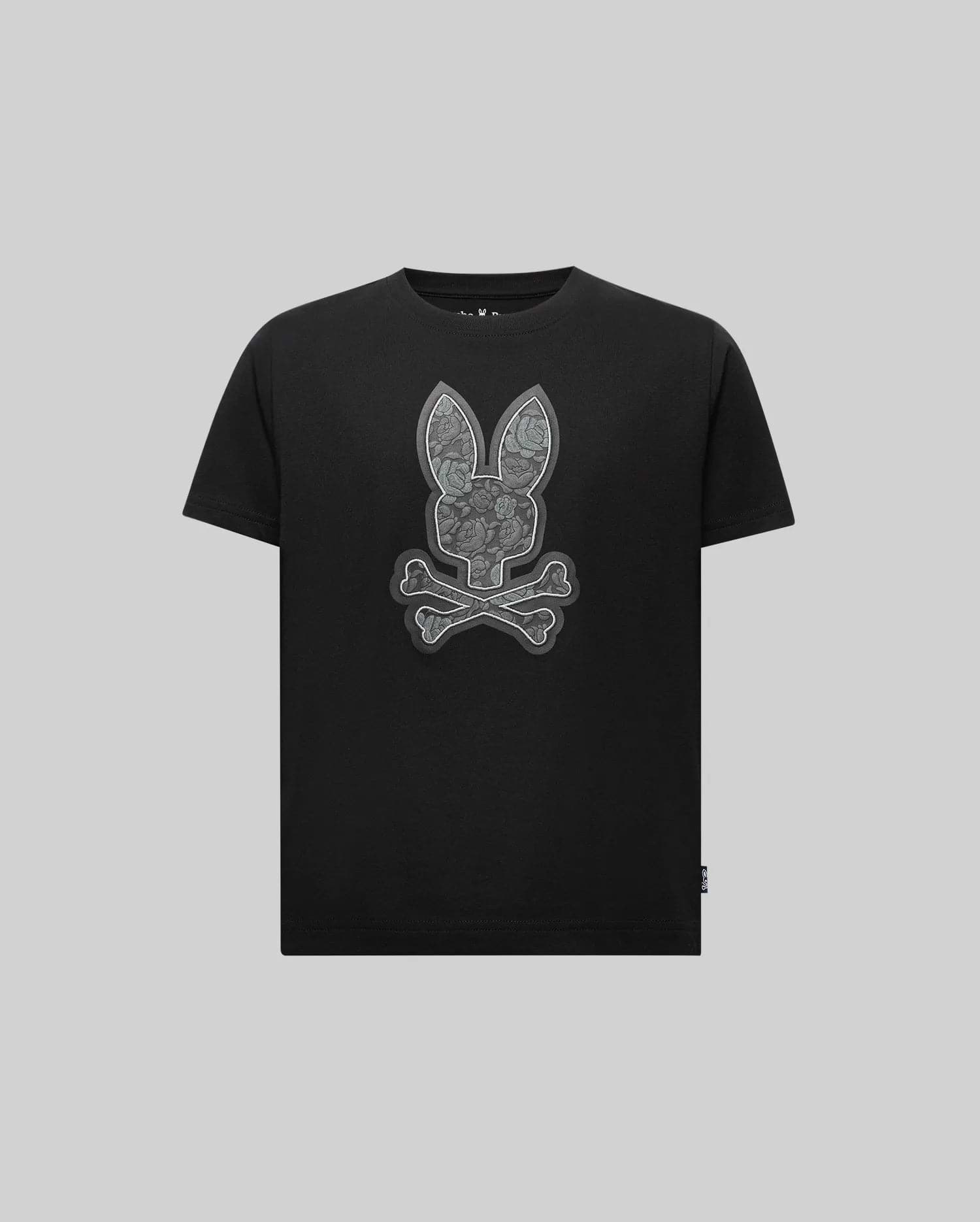The Psycho Bunny KIDS ROWEN BUNNY GRAPHIC TEE (KT0200058) features a bold bunny head above crossed bones on light gray Pima cotton, crafted in Peru. (5)
