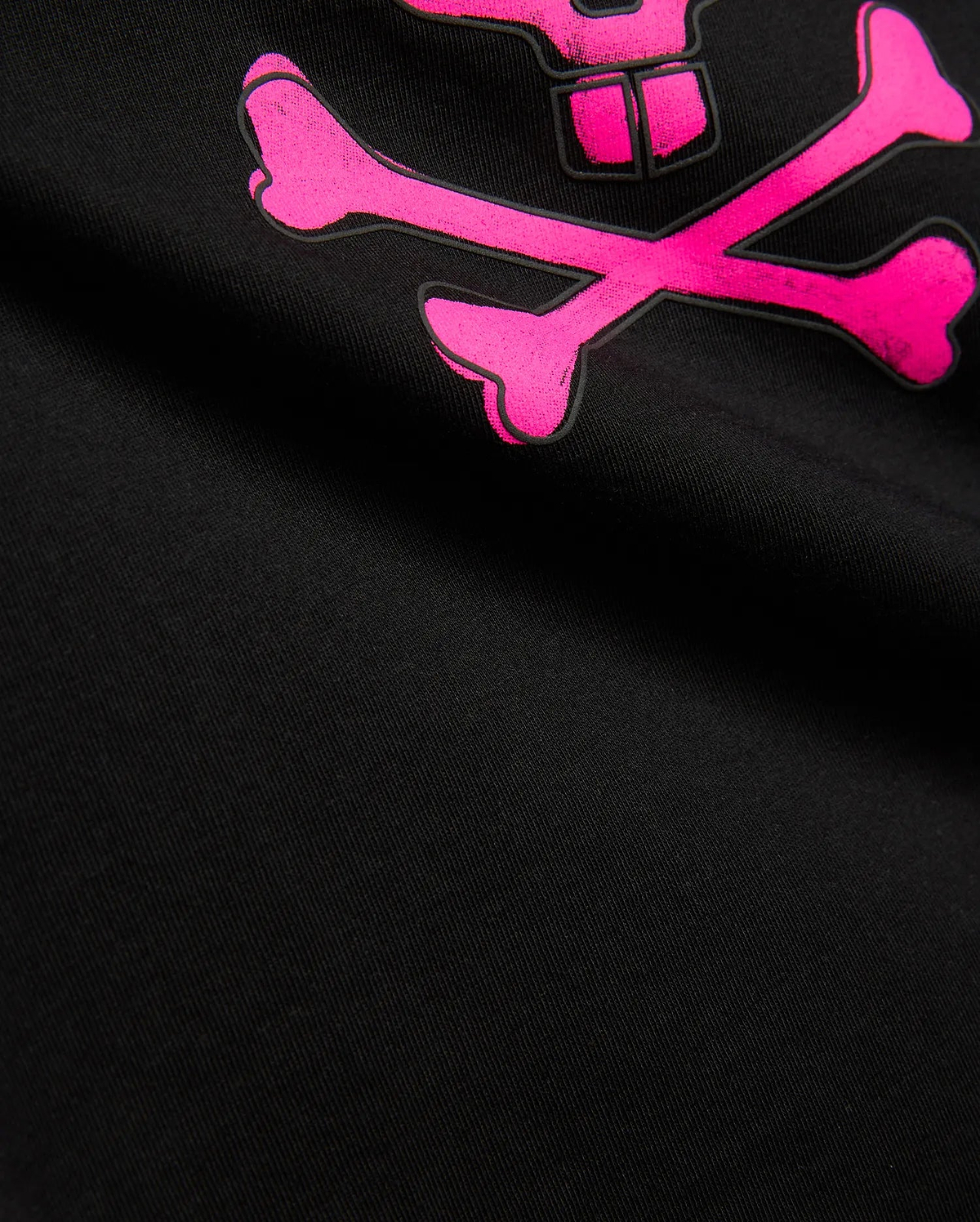 Kids Adler Graphic Tee, black soft jersey knit t-shirt featuring a large, vibrant pink Psycho Bunny skull and crossbones graphic print with a black outline.