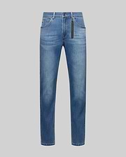 Mens Emerson Denim Pant in classic blue denim with a faded wash, featuring a small green embroidered Psycho Bunny skull on the coin pocket and a black branded tag.