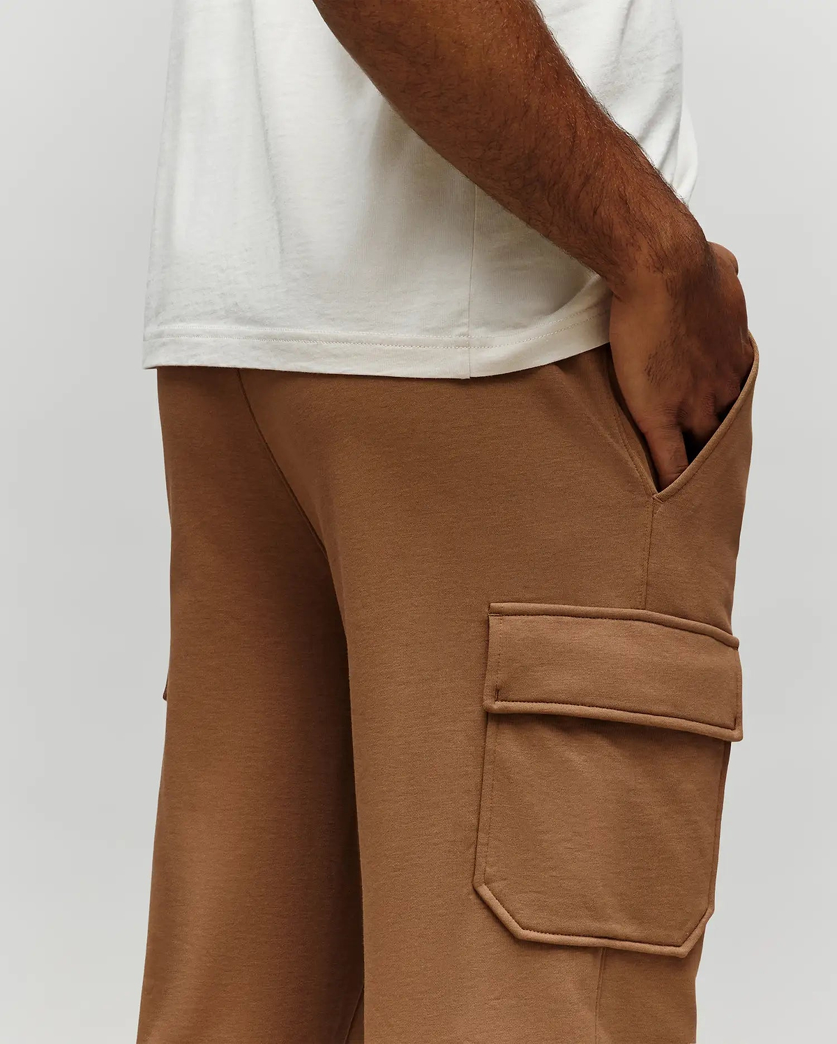 MENS NASH CARGO SWEATPANT 31 L - MB0800010