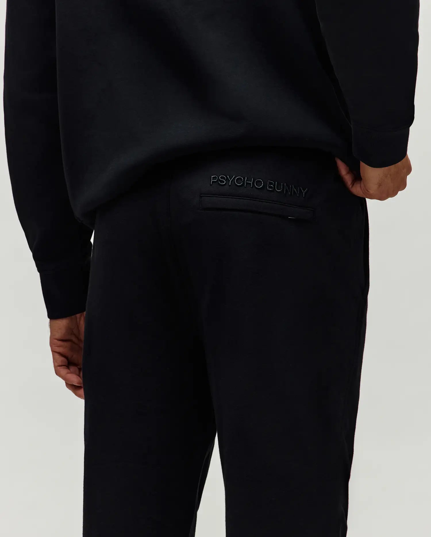 MENS JARVIS HOLOGRAM SWEATPANT 29 1/2 L - MB0800045