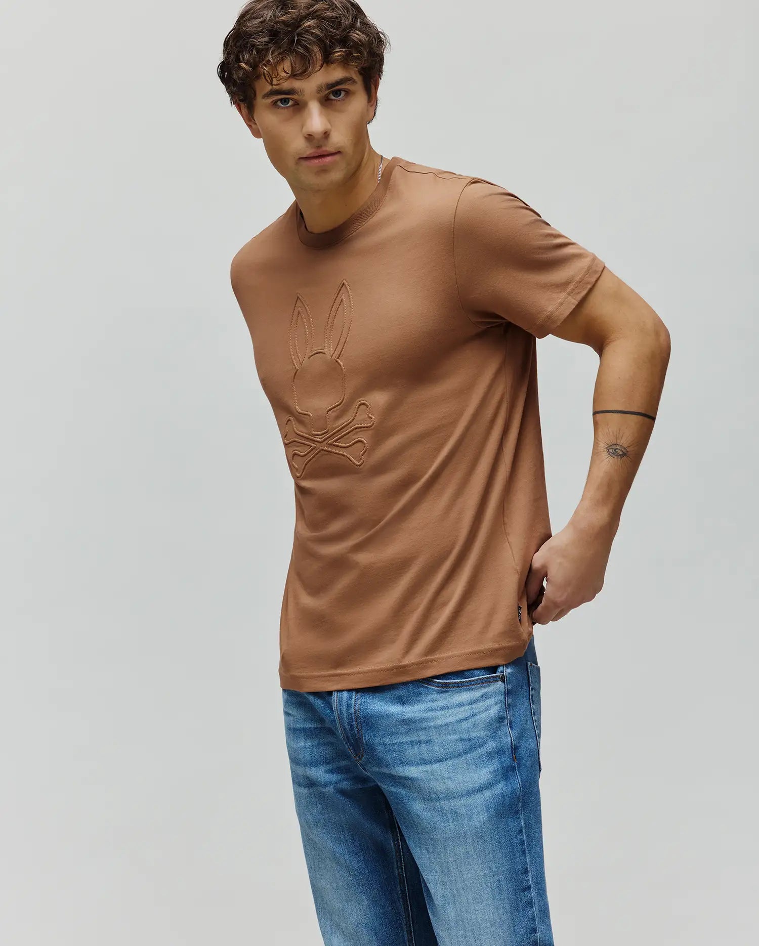 MENS REMY GRAPHIC TEE view 4