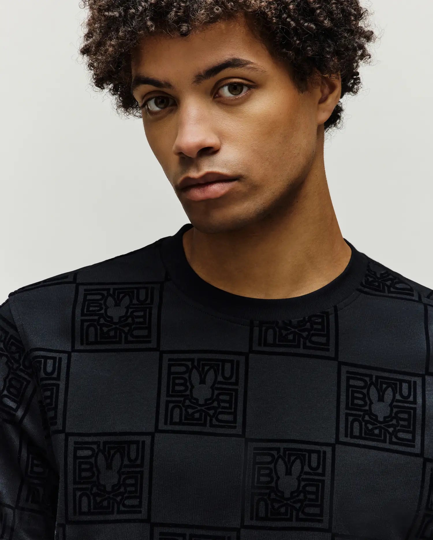 T-SHIRT FLOQUÉ GIO