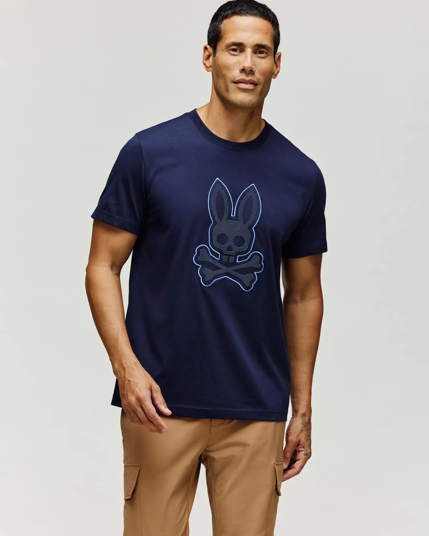 T-SHIRT AU MOTIF DU BUNNY JOVAN