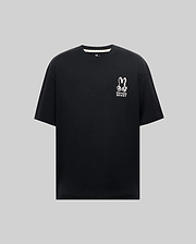 Mens Toby Oversized Tee in black, crafted from soft jersey knit, featuring a prominent white Psycho Bunny skull and crossbones logo with text on the left chest. (4)