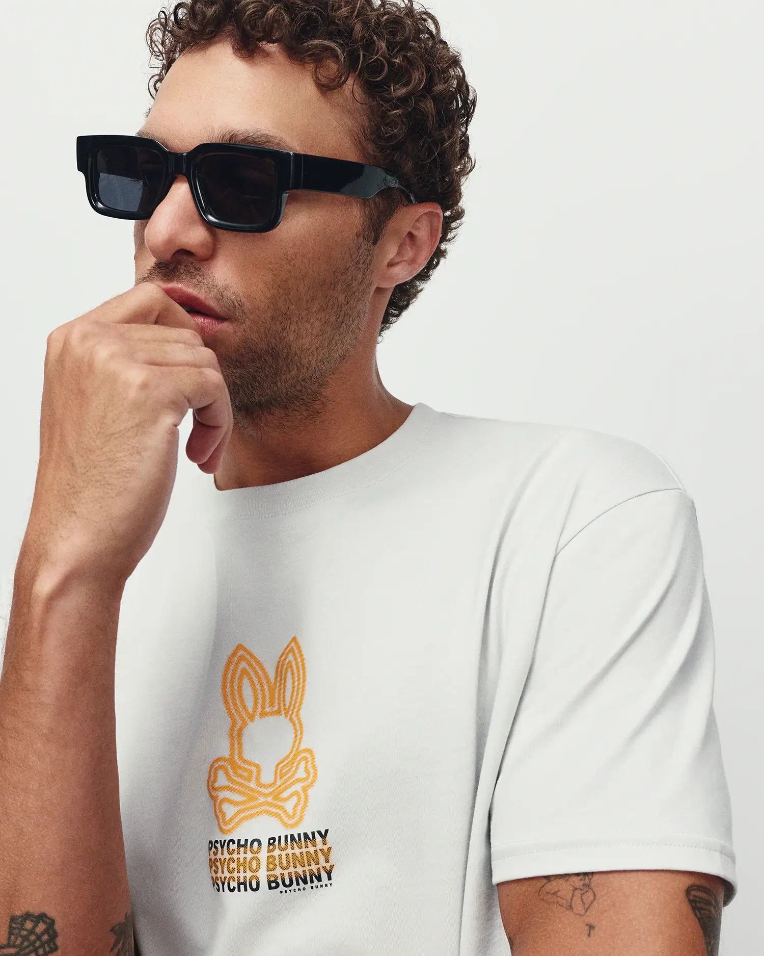T-SHIRT À IMPRIMÉ AU DOS ALEX HOMMES vue 2
