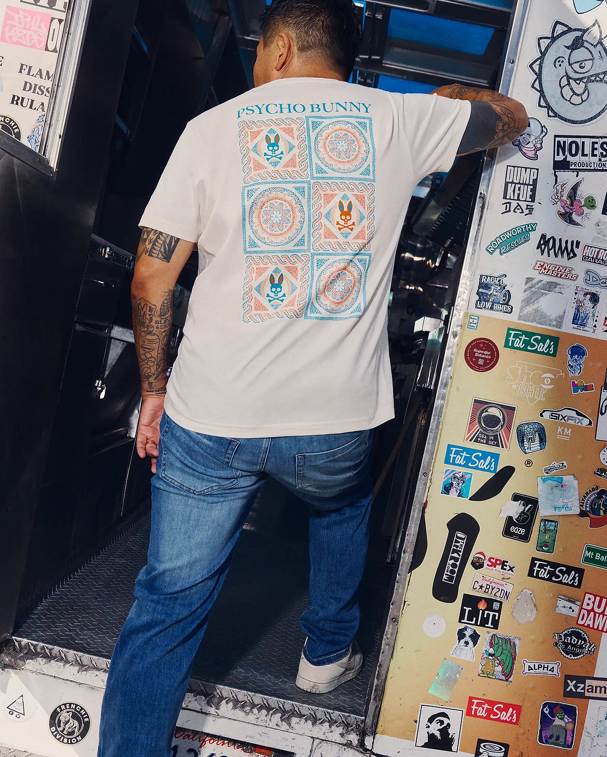 T-SHIRT À IMPRIMÉ AU DOS FRANK HOMMES