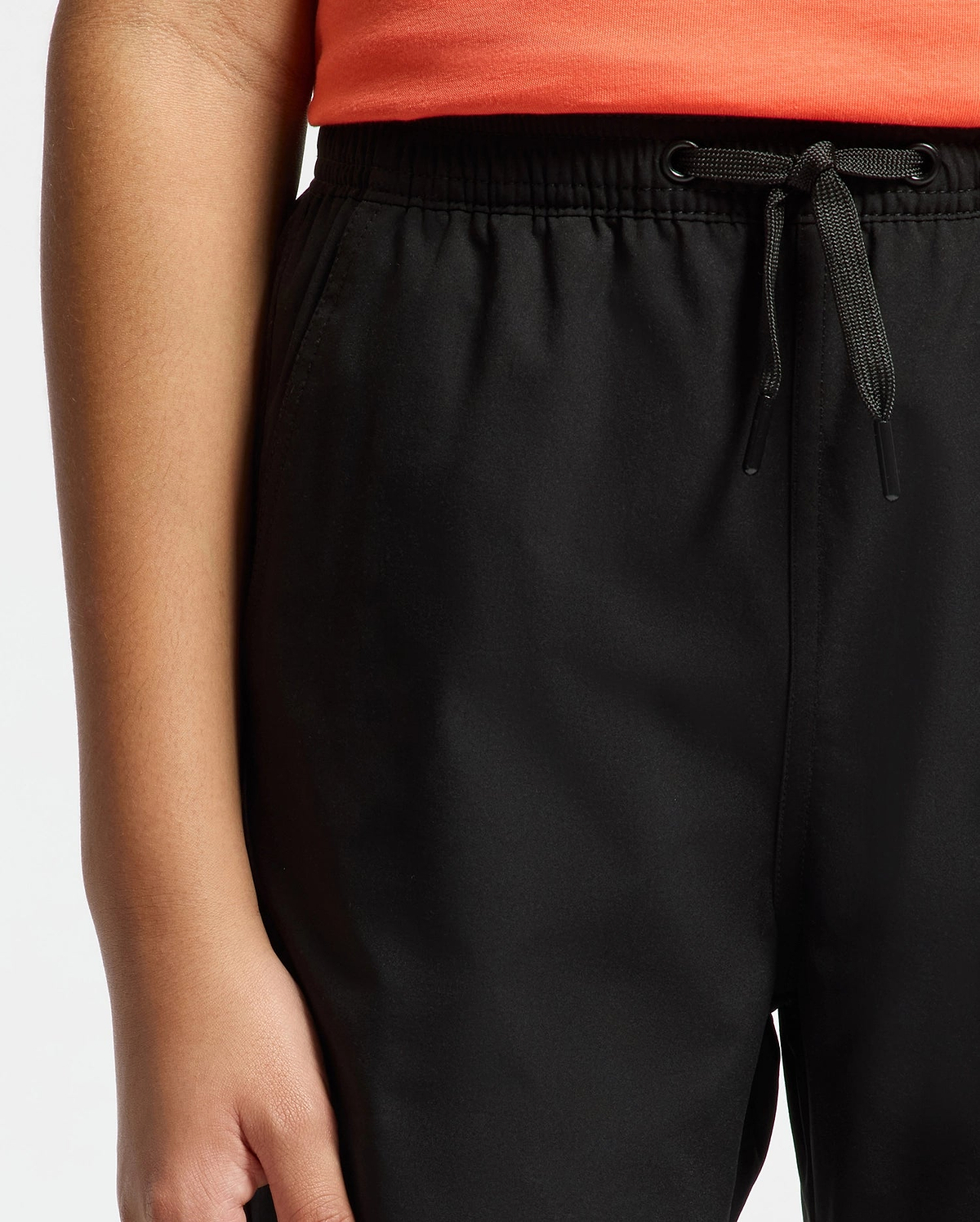 Kids | Black swim shorts with hydrochromic technology