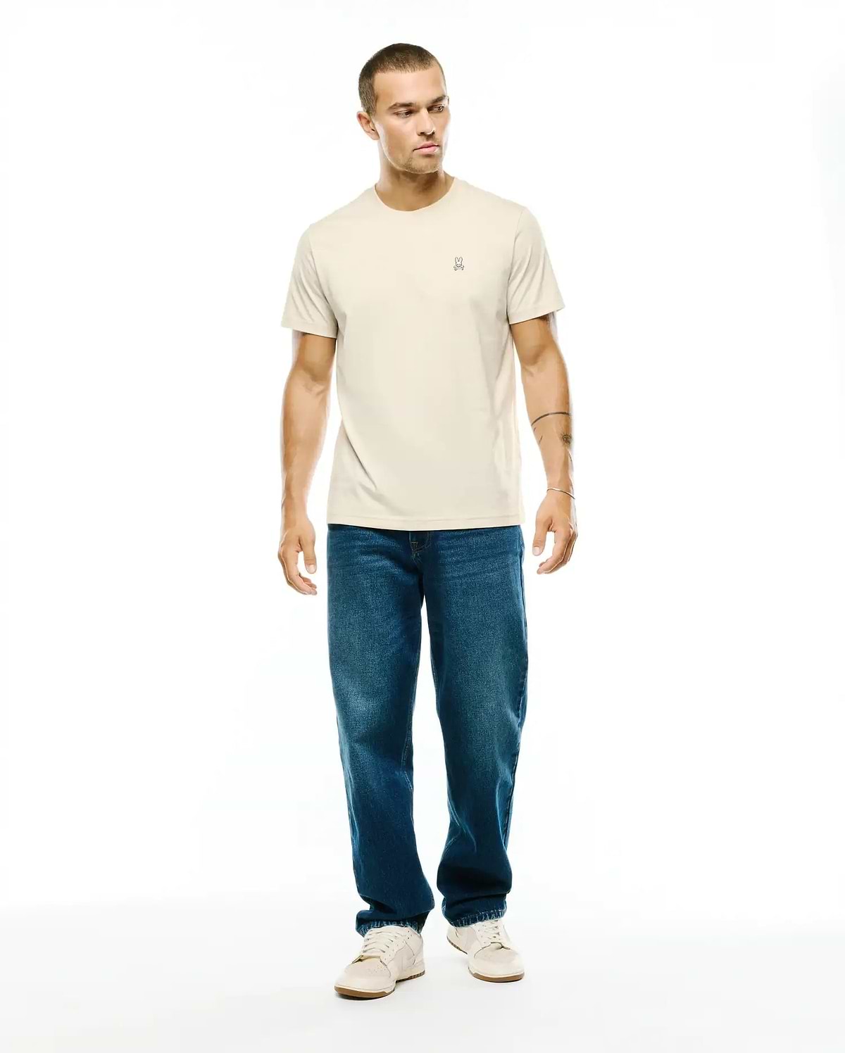 MENS CLASSIC CREW NECK TEE view 4