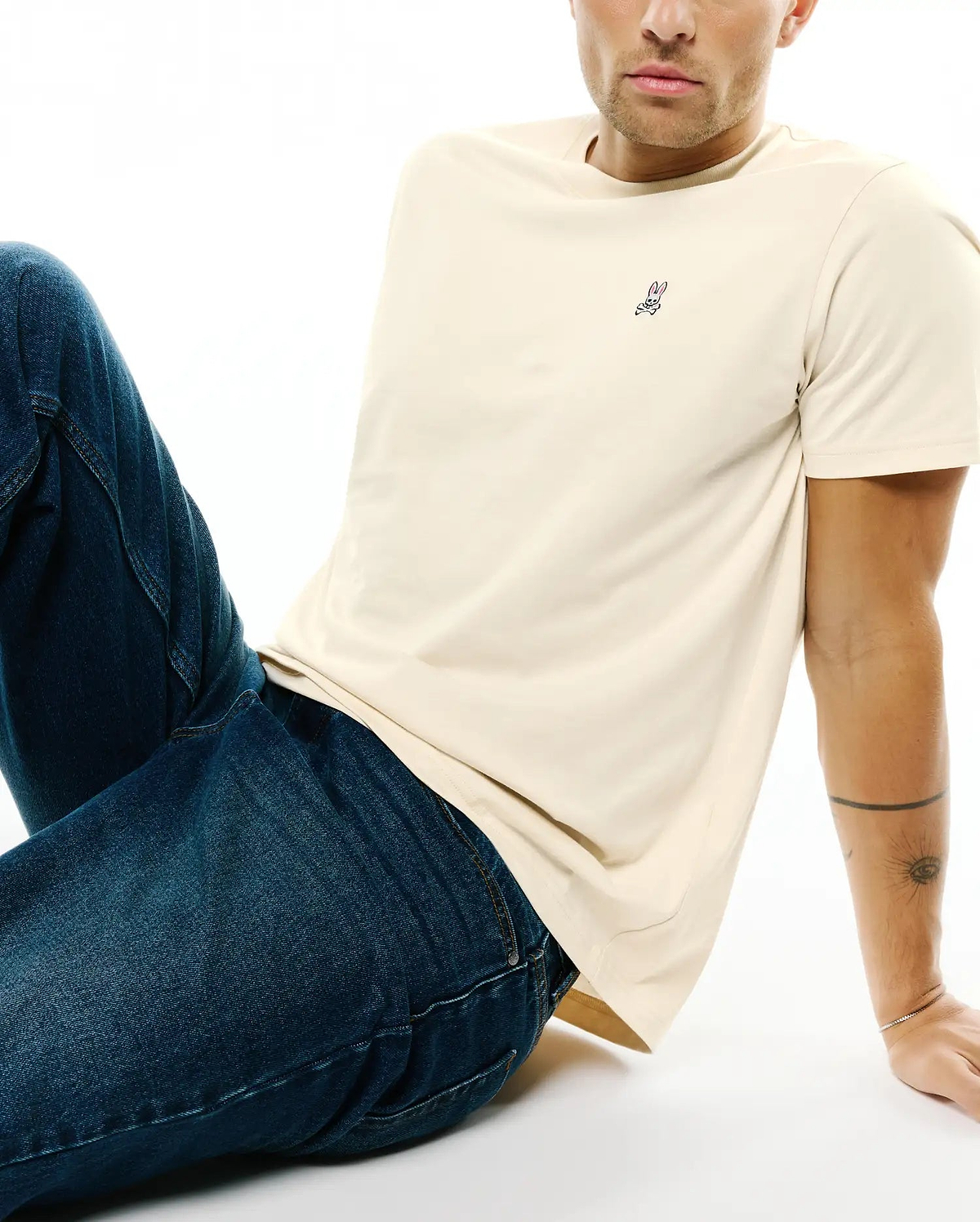 MENS CLASSIC CREW NECK TEE view 3
