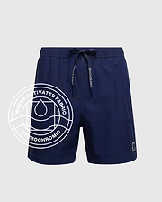 The Psycho Bunny MENS BIG AND TALL SAMOS HYDROCHROMIC SWIM TRUNK (B9W453F200) features a navy blue drawstring waist, comfy mesh lining, and innovative Hydrochromic fabric that changes when wet. Water droplet icon shown.